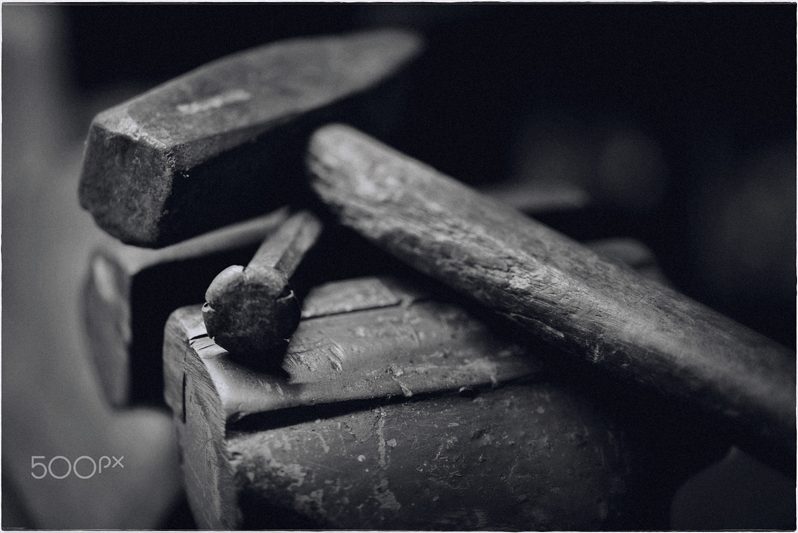 Nikon D600 sample photo. Iron & wood photography