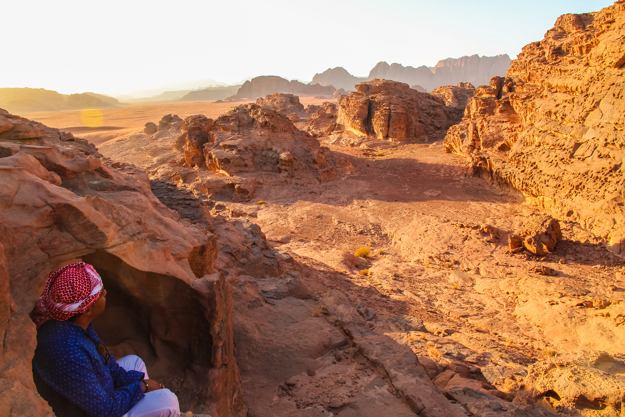 Canon EF-S 18-200mm F3.5-5.6 IS sample photo. Wadi rum contemplation photography