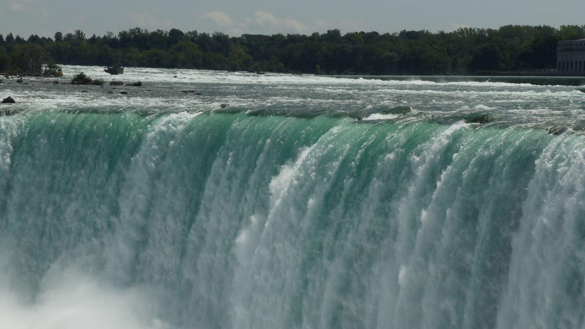 Panasonic Lumix DMC-ZS8 (Lumix DMC-TZ18) sample photo. Niagara falls photography