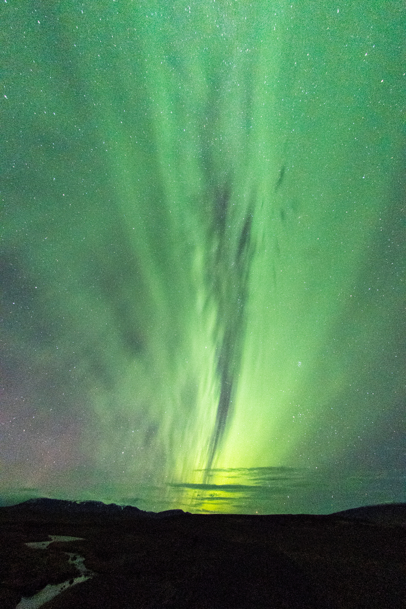 Nikon D500 + Samyang 8mm F3.5 Aspherical IF MC Fisheye sample photo. Northern lights stream fisheye photography