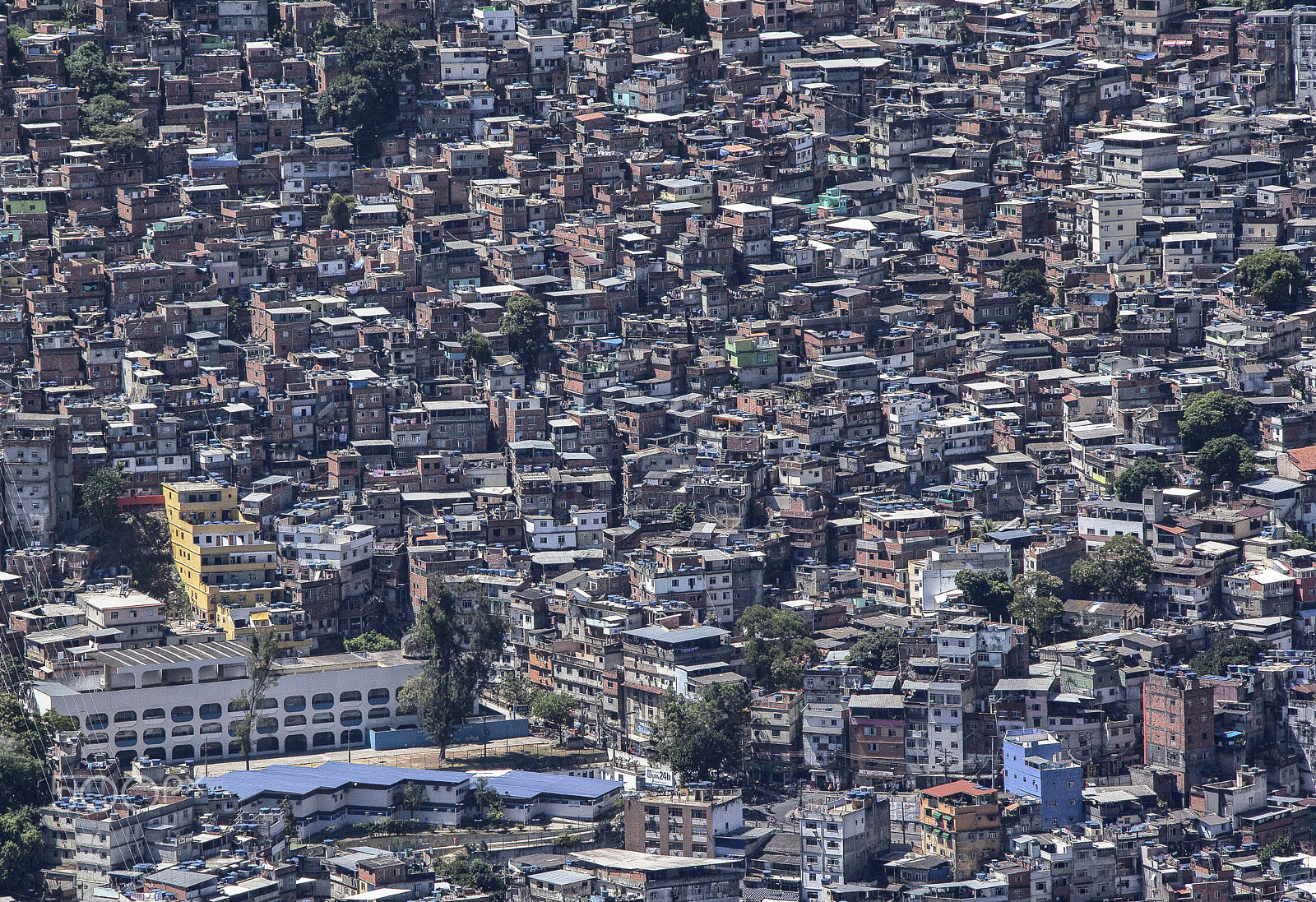 Canon EF 28-300mm F3.5-5.6L IS USM sample photo. Rocinha photography