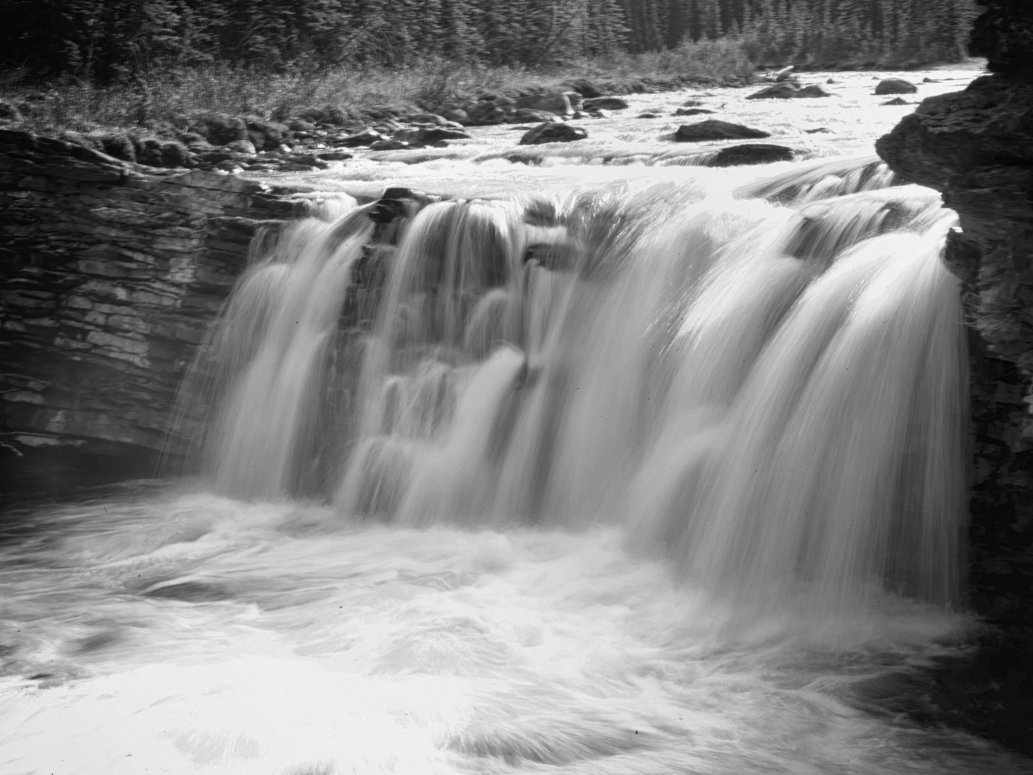 Panasonic Lumix DMC-GH1 sample photo. Waterfall photography