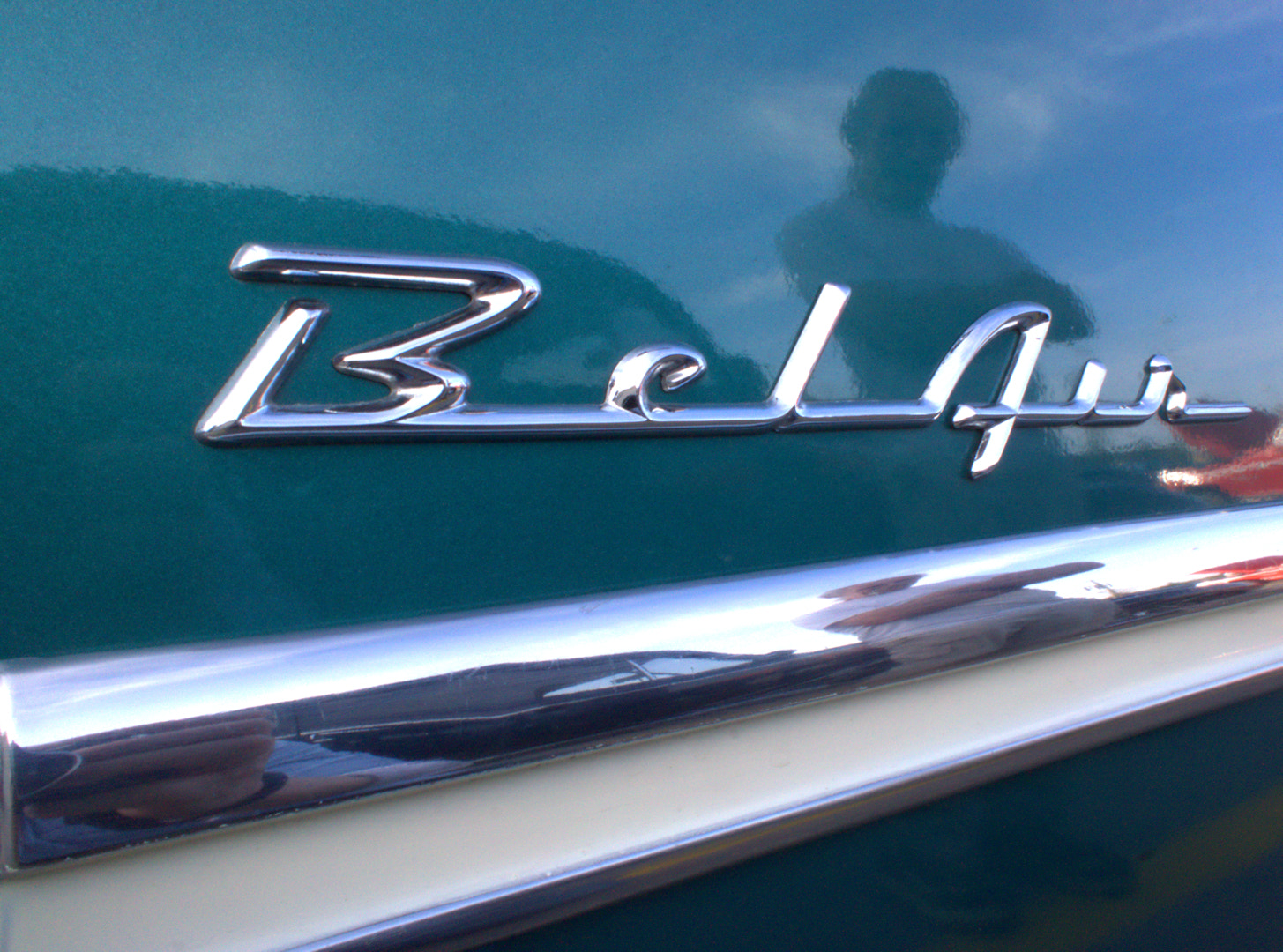 Sony E 16mm F2.8 sample photo. My cool car photography