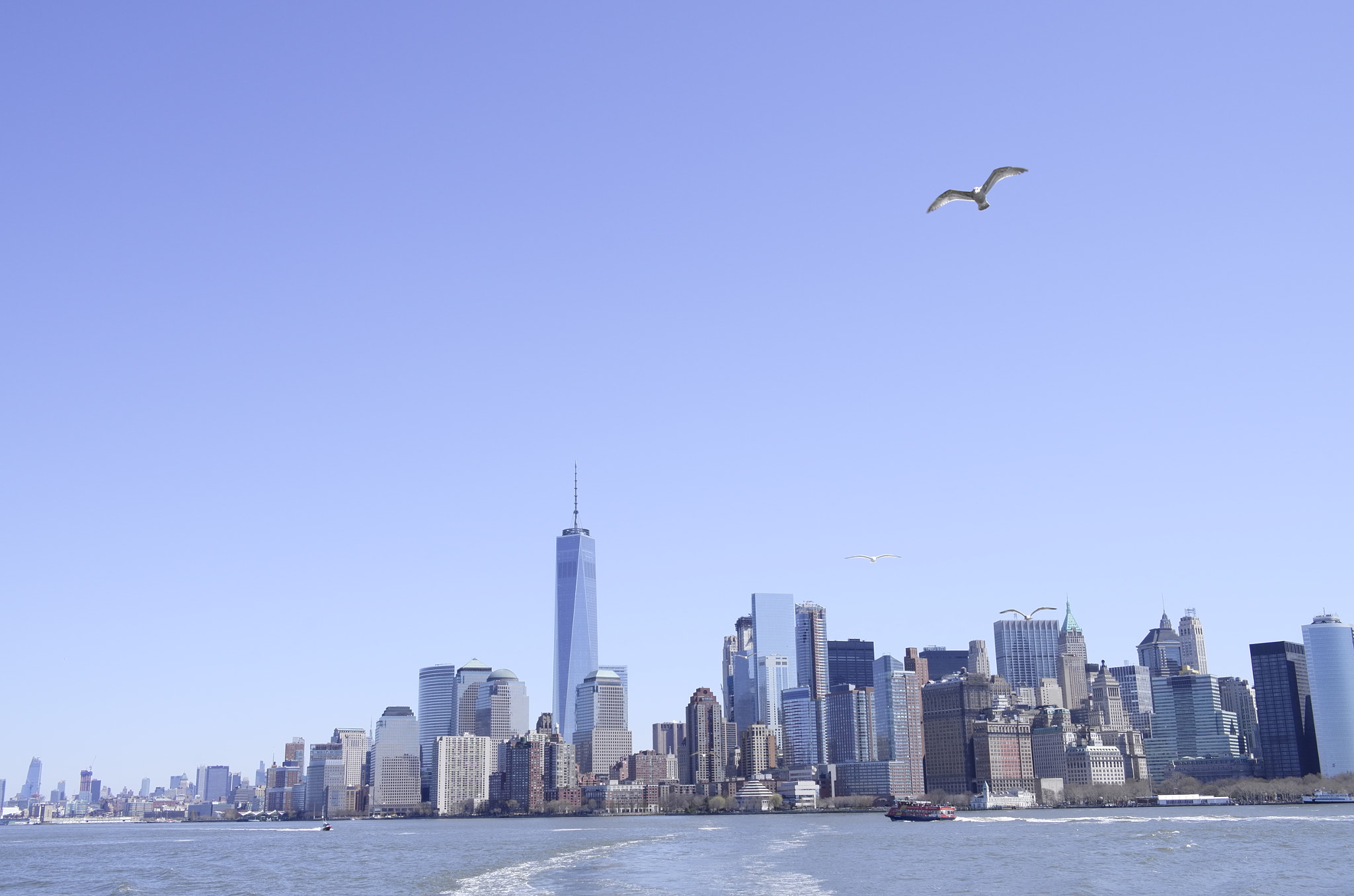 Vario-Elmar T 1:3.5-5.6 / 18-56 ASPH. sample photo. Lower manhattan from liberty cruise, new york photography