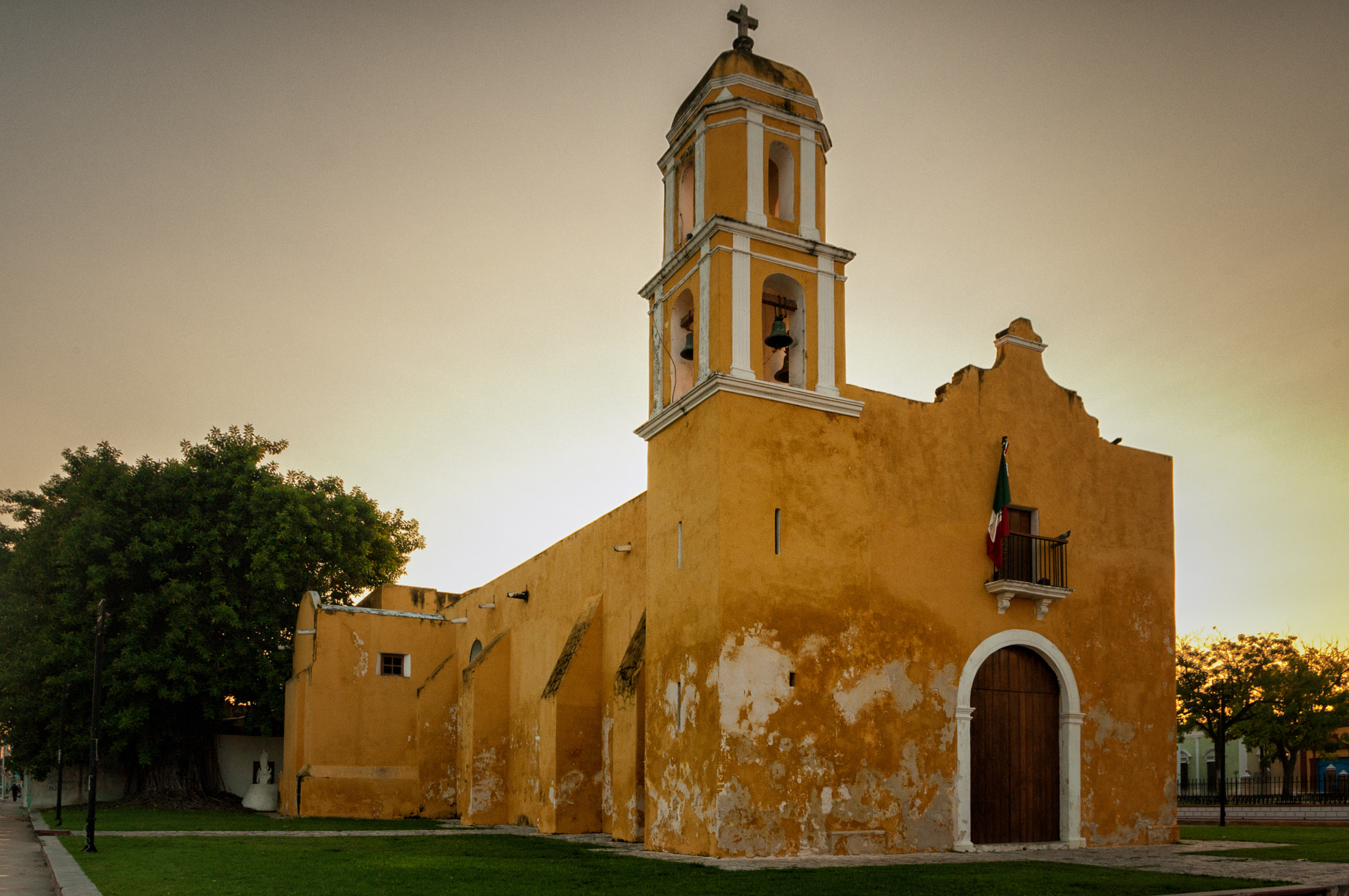 Pentax K-7 sample photo. Iglesia de guadalupe photography