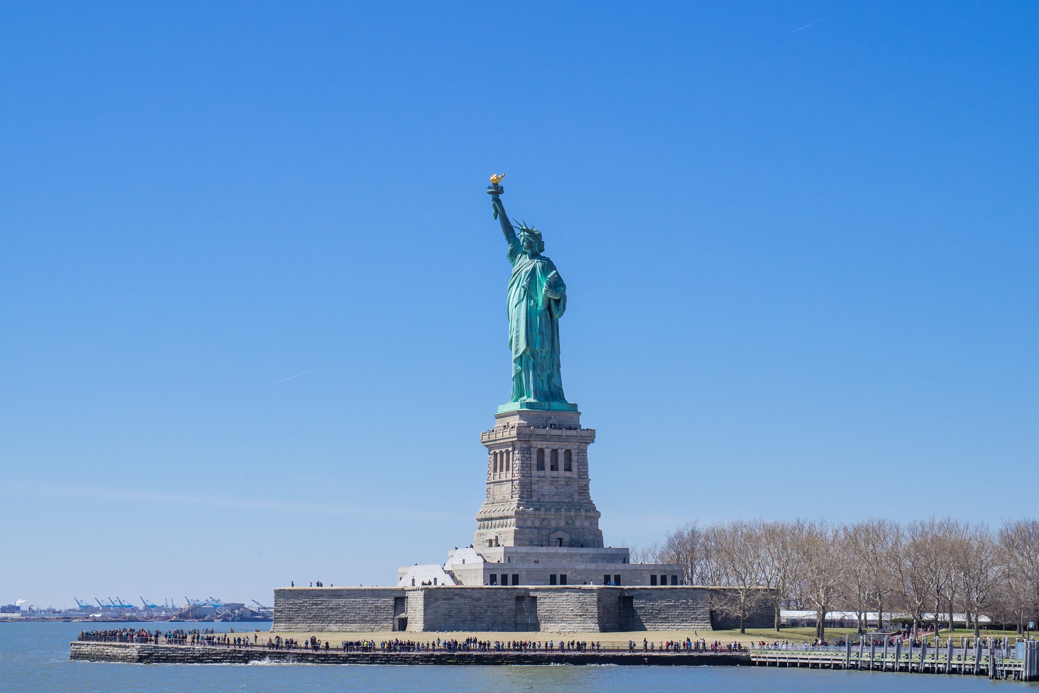 Leica T (Typ 701) sample photo. Liberty monument in manhattan, new york photography