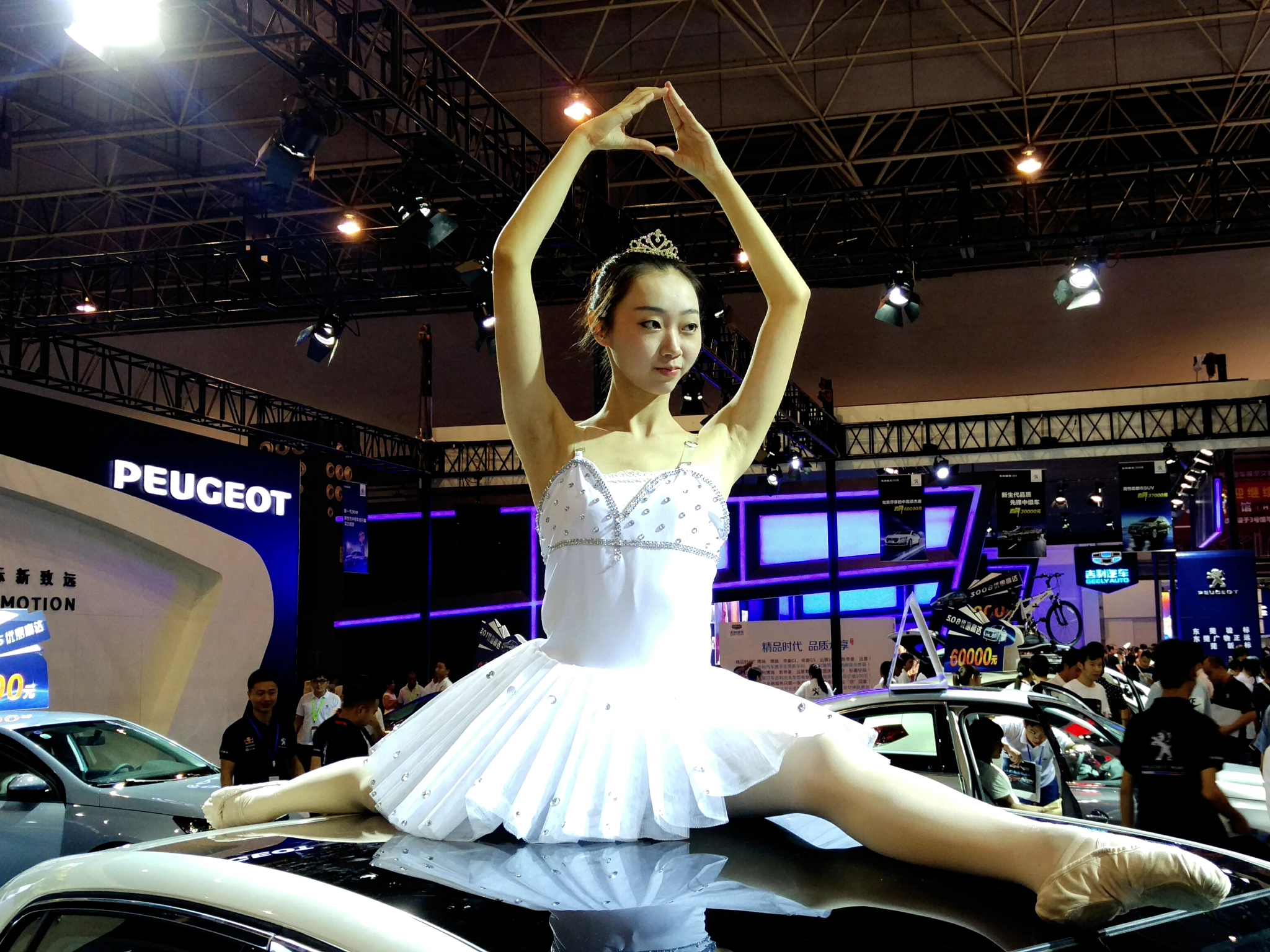 Xiaomi MI NOTE Pro sample photo. 模 photography