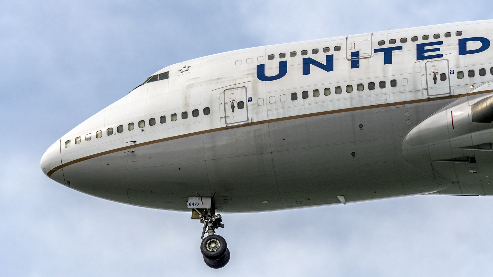 Sigma 150-500mm F5-6.3 DG OS HSM sample photo. Ual b747 photography