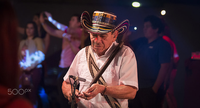 Canon EF 70-300mm F4-5.6 IS USM sample photo. Vallenato photography