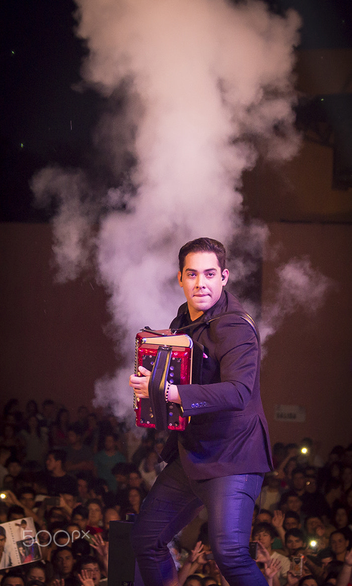 Canon EF 70-300mm F4-5.6 IS USM sample photo. Vallenato photography