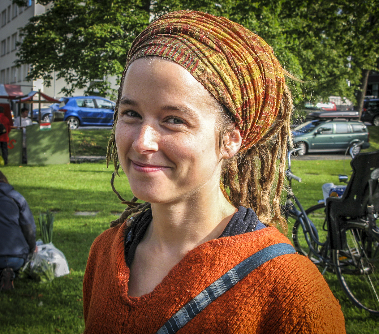 Canon POWERSHOT G7 sample photo. Swedish market girl photography