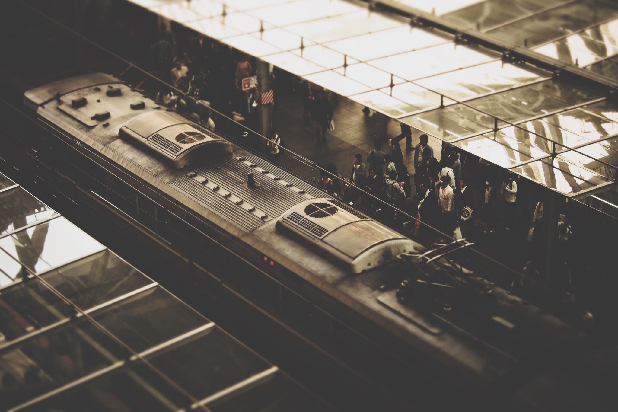 Olympus PEN E-PL5 sample photo. Station photography