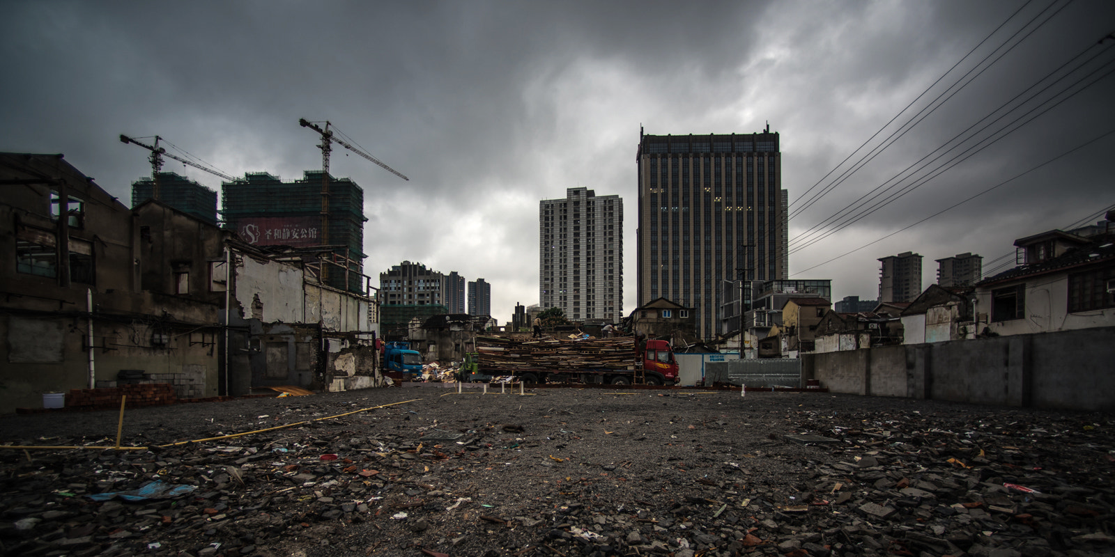 Nikon AF Nikkor 14mm F2.8D ED sample photo. Shanghai photography
