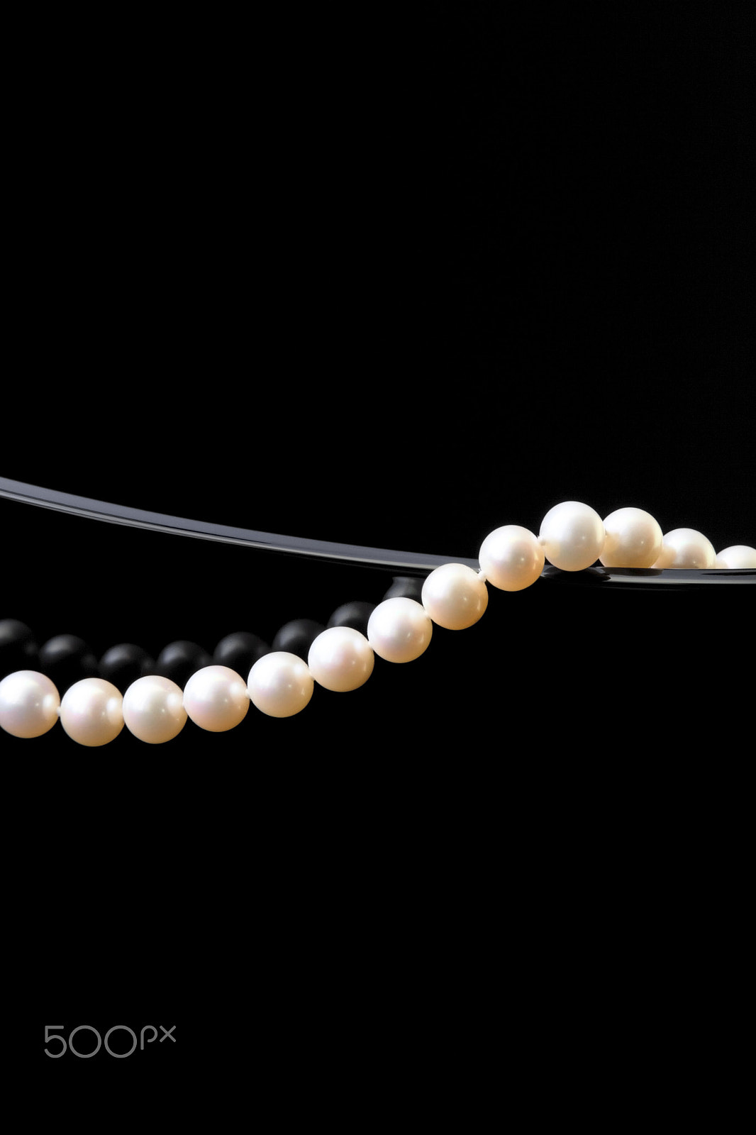 Canon EOS 5D Mark II sample photo. A string of pearls photography