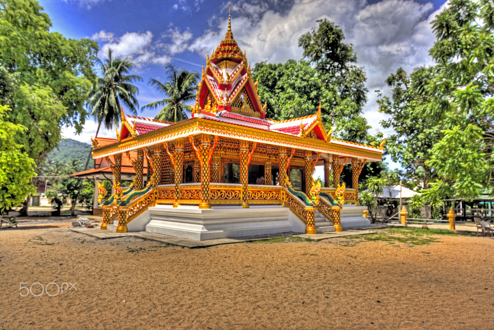 Sony SLT-A77 sample photo. Wat samret temple photography