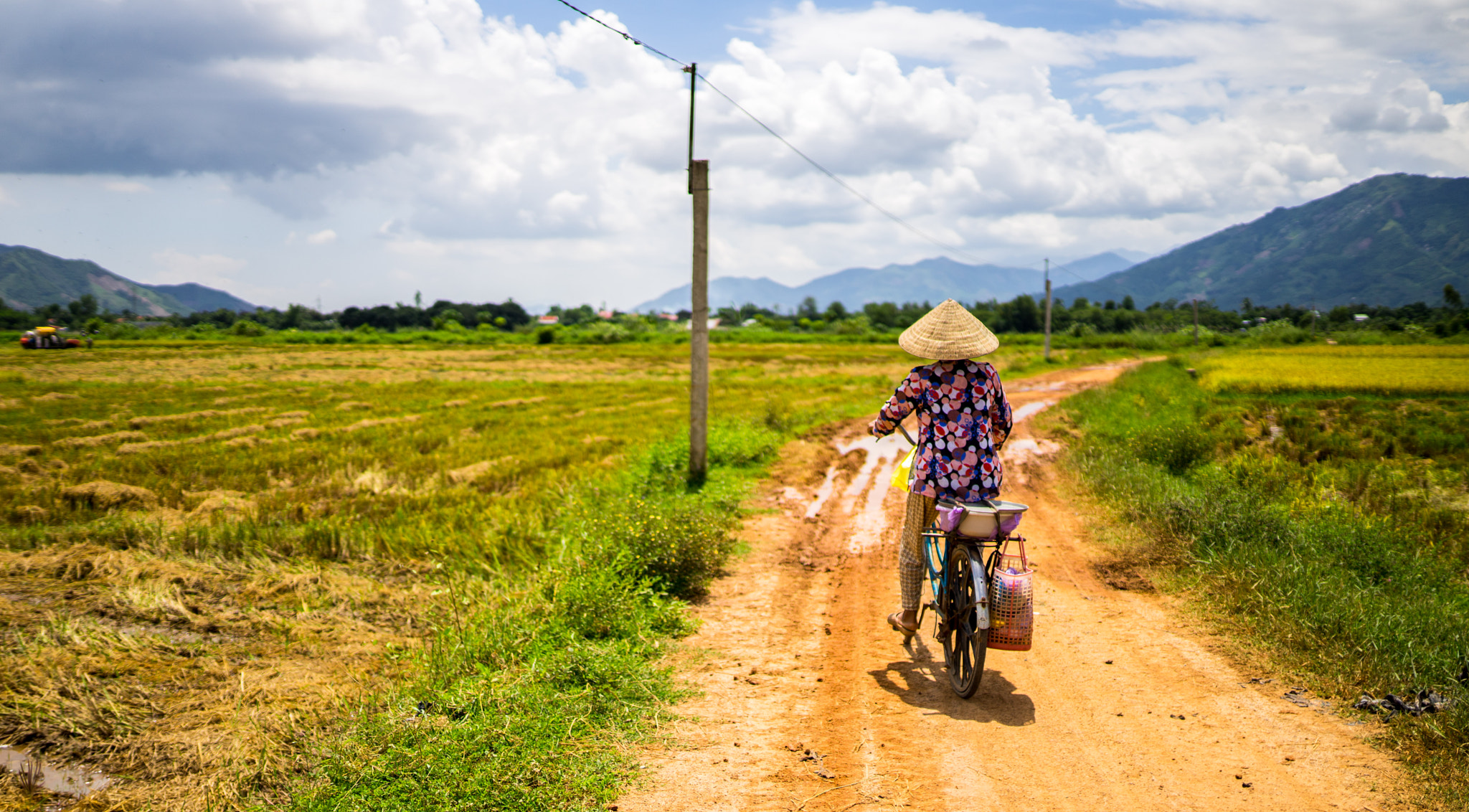 Sony a7 II sample photo. Country road photography