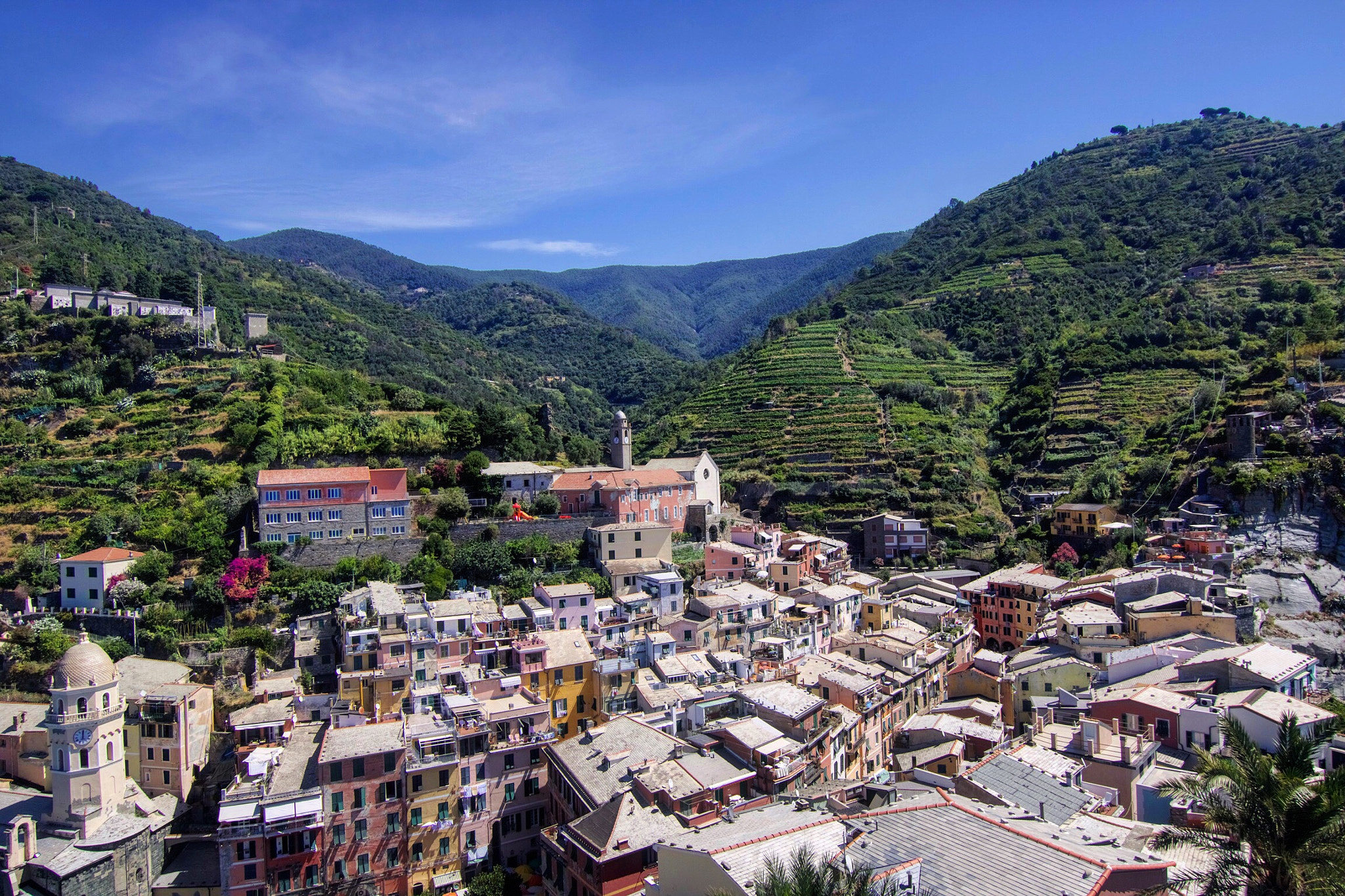Canon EOS 760D (EOS Rebel T6s / EOS 8000D) sample photo. Varnezza,italy photography