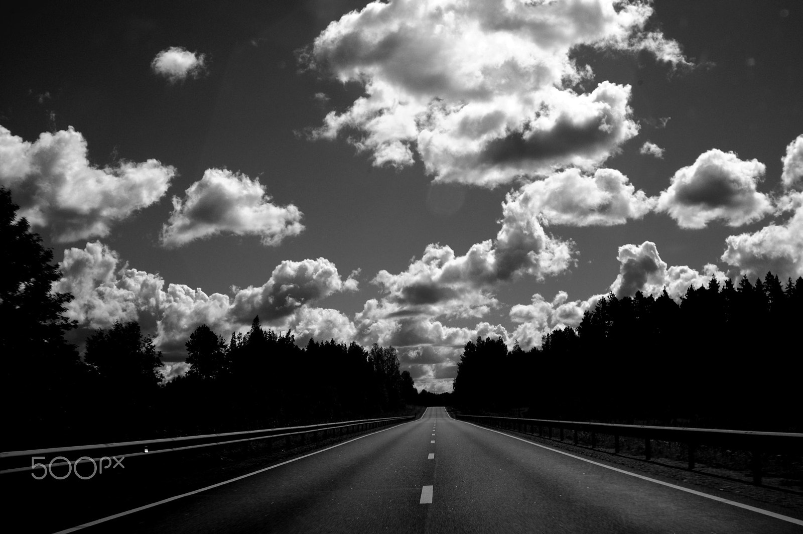 Sigma 17-35mm F2.8-4 EX DG sample photo. Too many clouds... photography