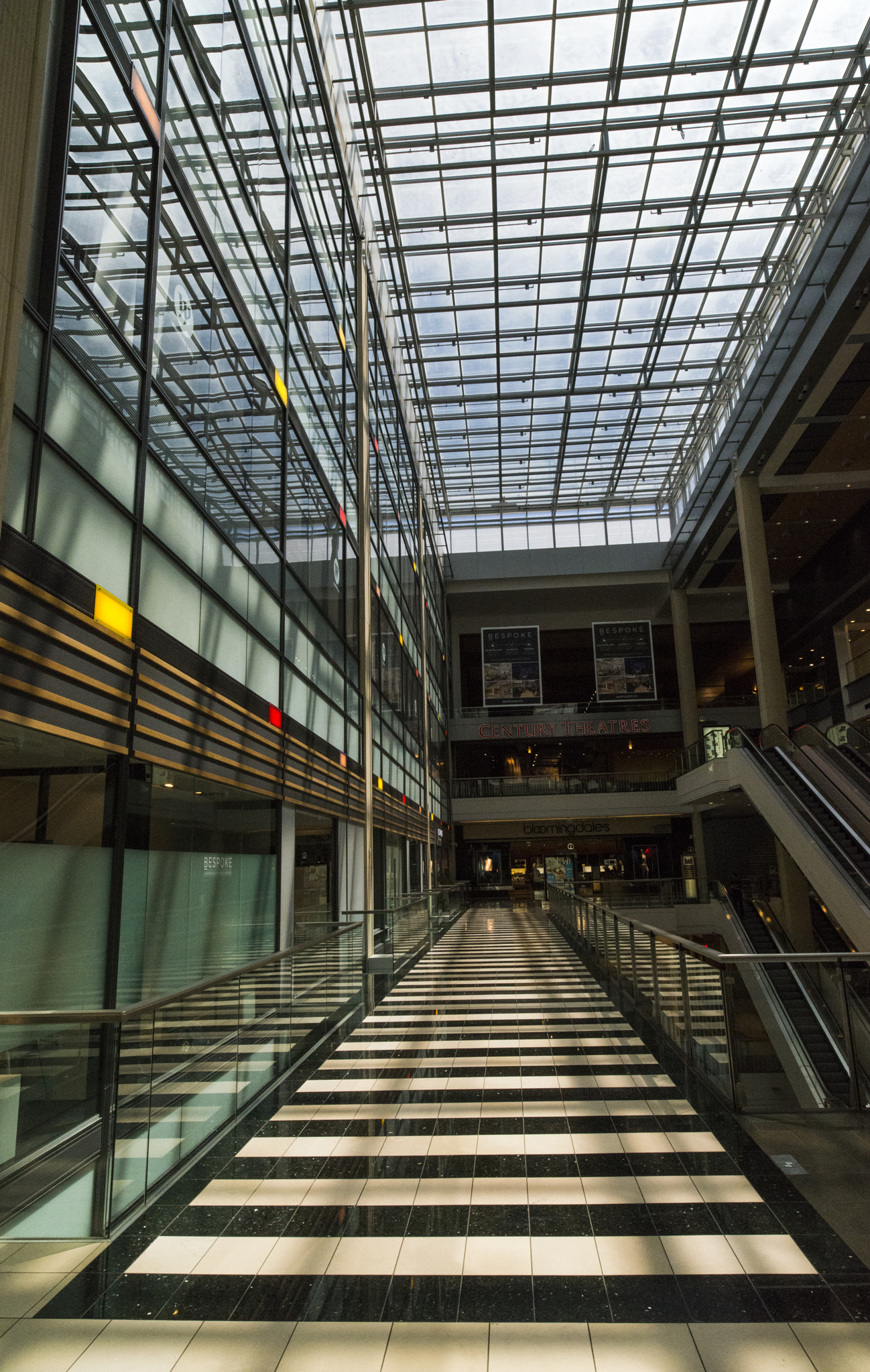 Nikon D800E sample photo. Vanishing lines photography