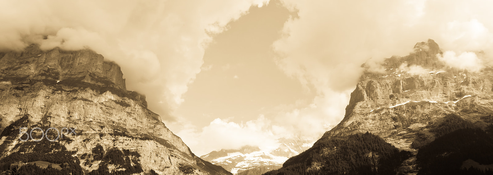 Nikon D2X sample photo. Summer in the swiss mountains - bernese alps photography