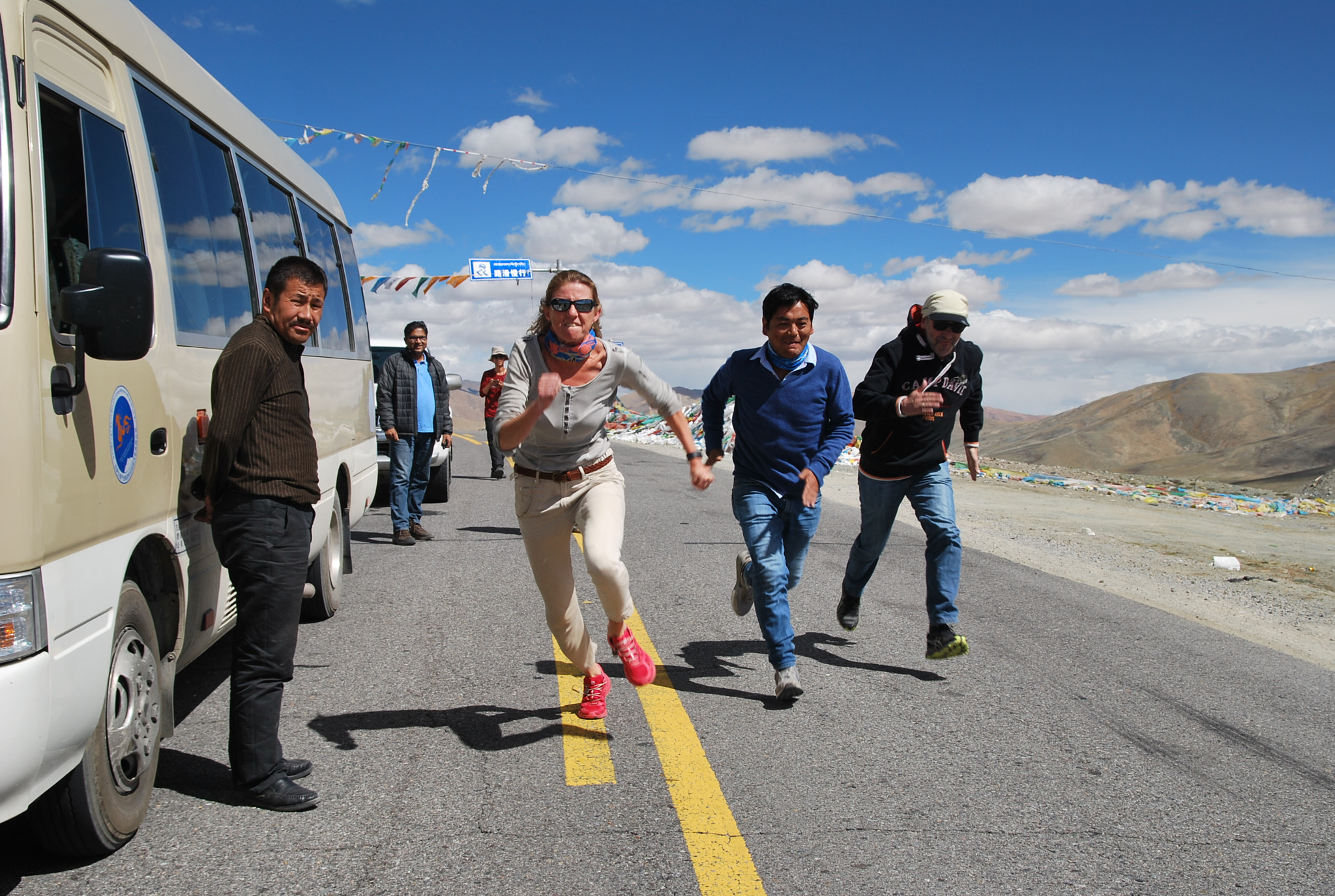 Sigma 17-70mm F2.8-4 DC Macro OS HSM sample photo. Intercultural race in 5211m, tibet photography