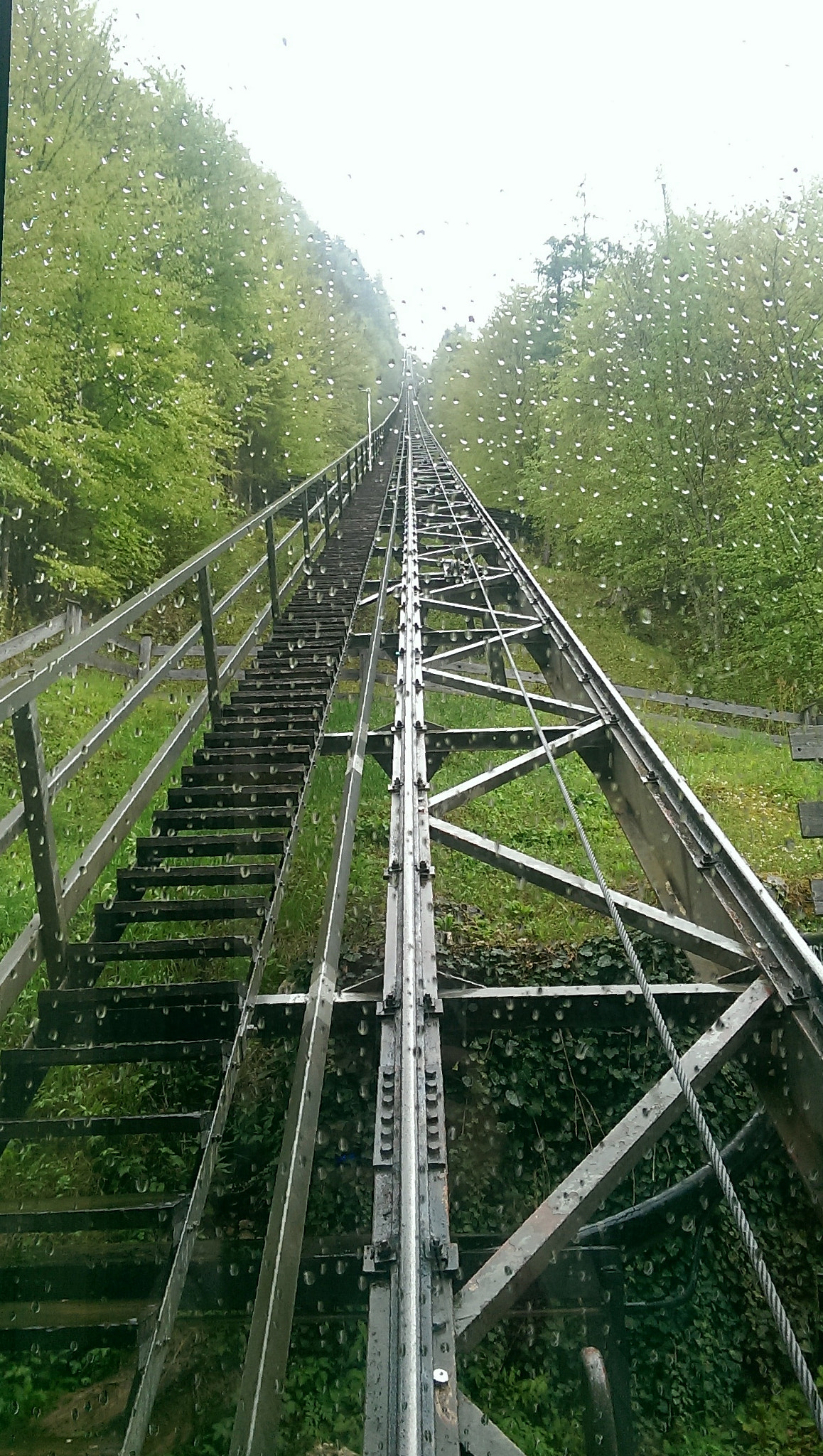 HTC ONE MINI sample photo. Road to heaven photography