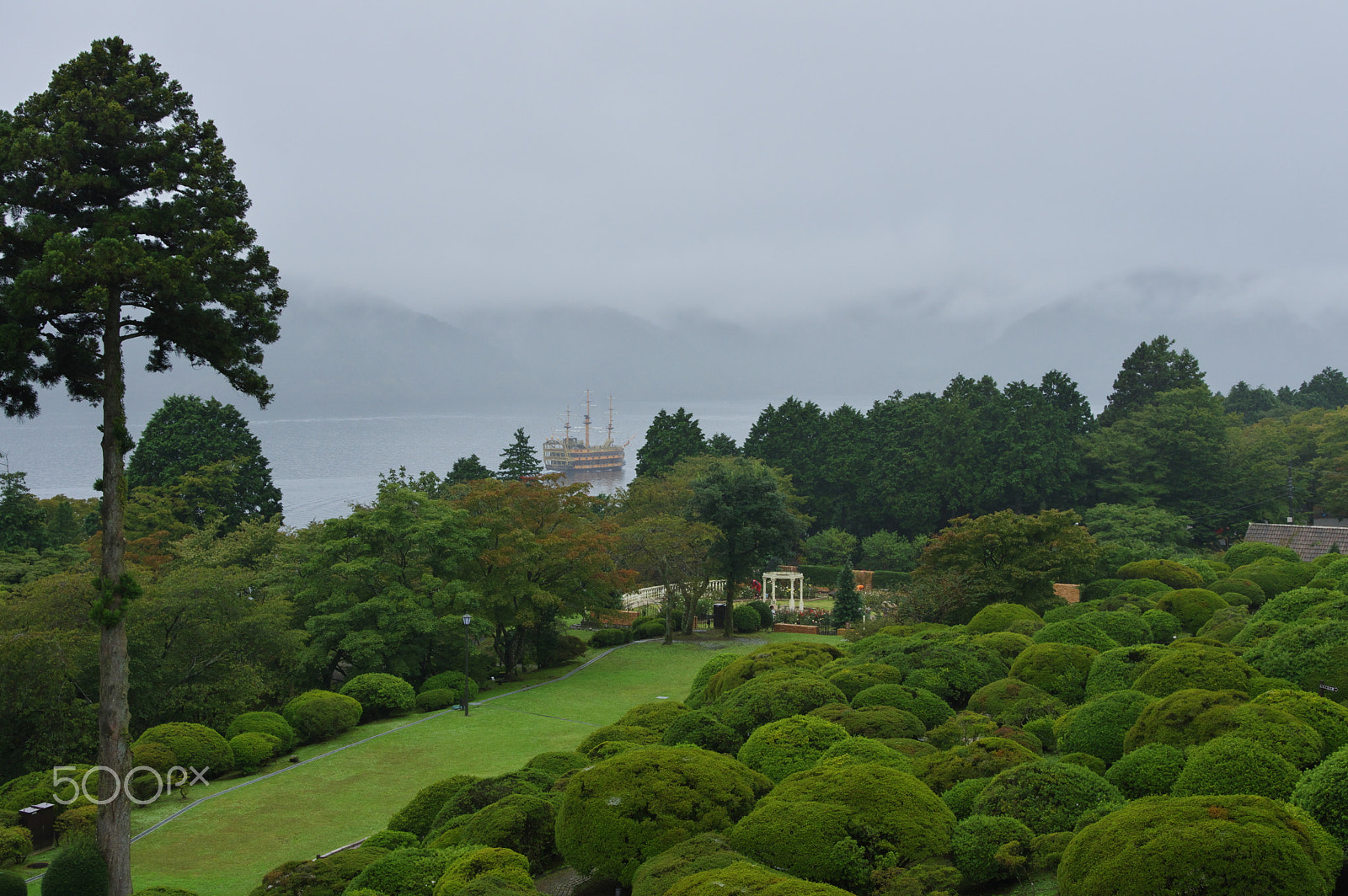 Pentax K-3 sample photo. Hakone photography