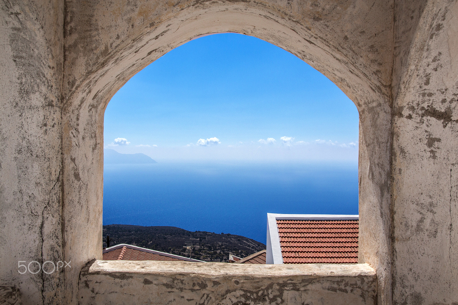 Canon EOS 650D (EOS Rebel T4i / EOS Kiss X6i) + Sigma 18-50mm f/2.8 Macro sample photo. Window view (nisyros island_greece) photography