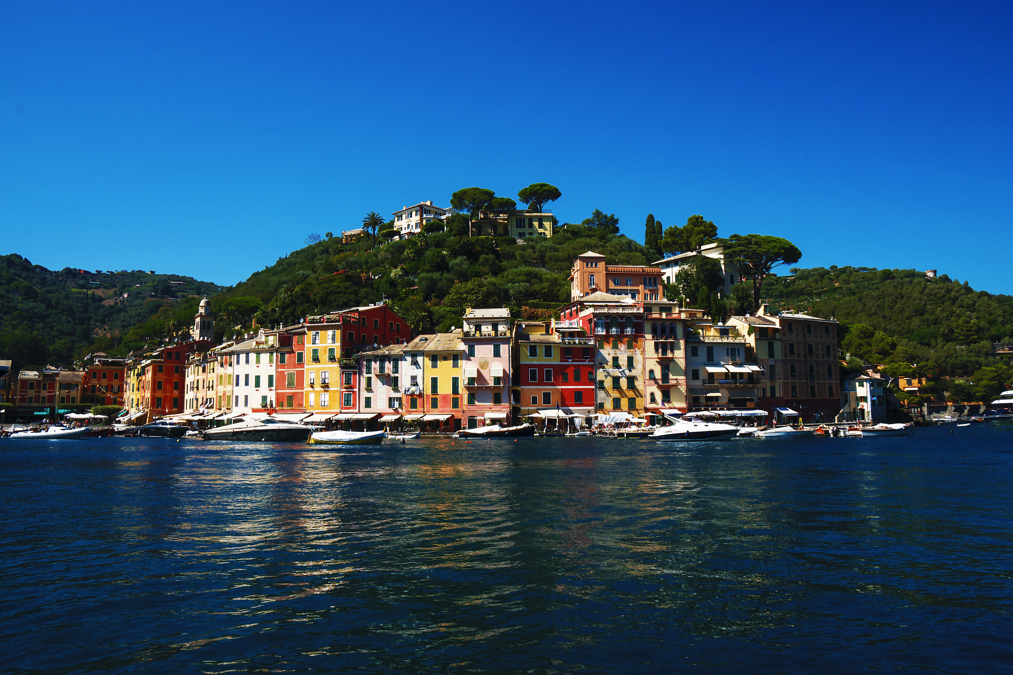 Sony a7R II + Sony Vario-Tessar T* E 16-70mm F4 ZA OSS sample photo. Portofino photography