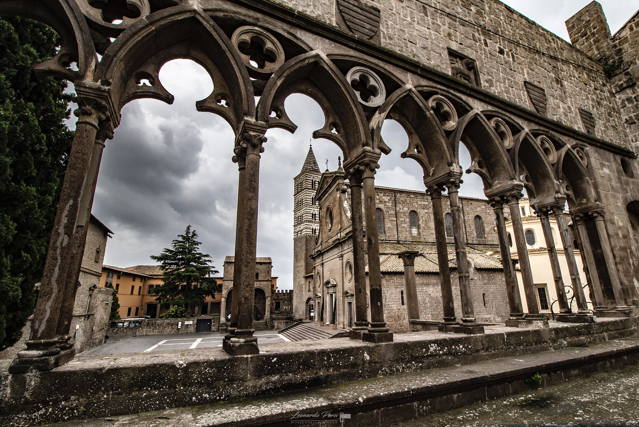 Canon EOS M sample photo. Palazzo dei papi,viterbo. photography
