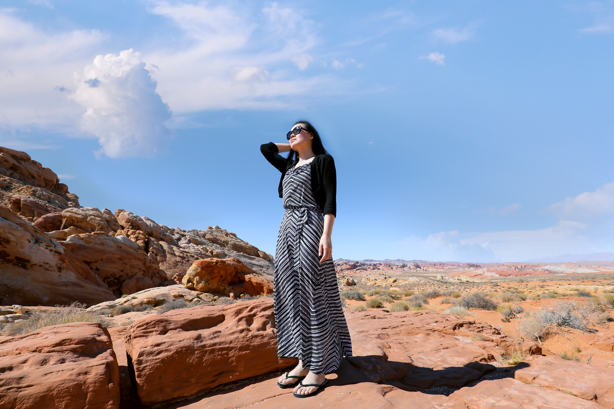 Canon EF 16-35mm F4L IS USM sample photo. Valley of fire photography
