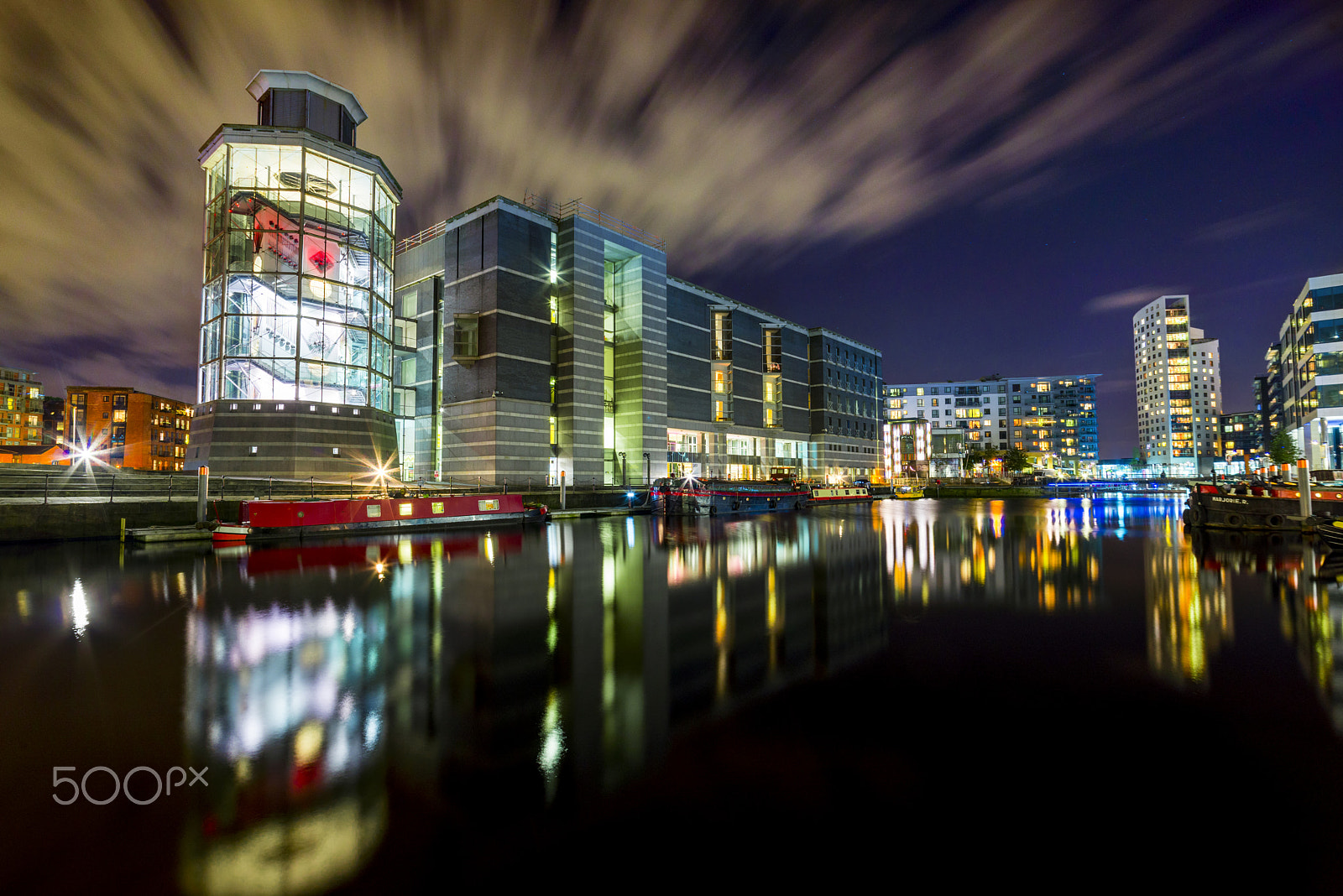 Sigma 17-35mm F2.8-4 EX DG  Aspherical HSM sample photo. Clarence docks photography