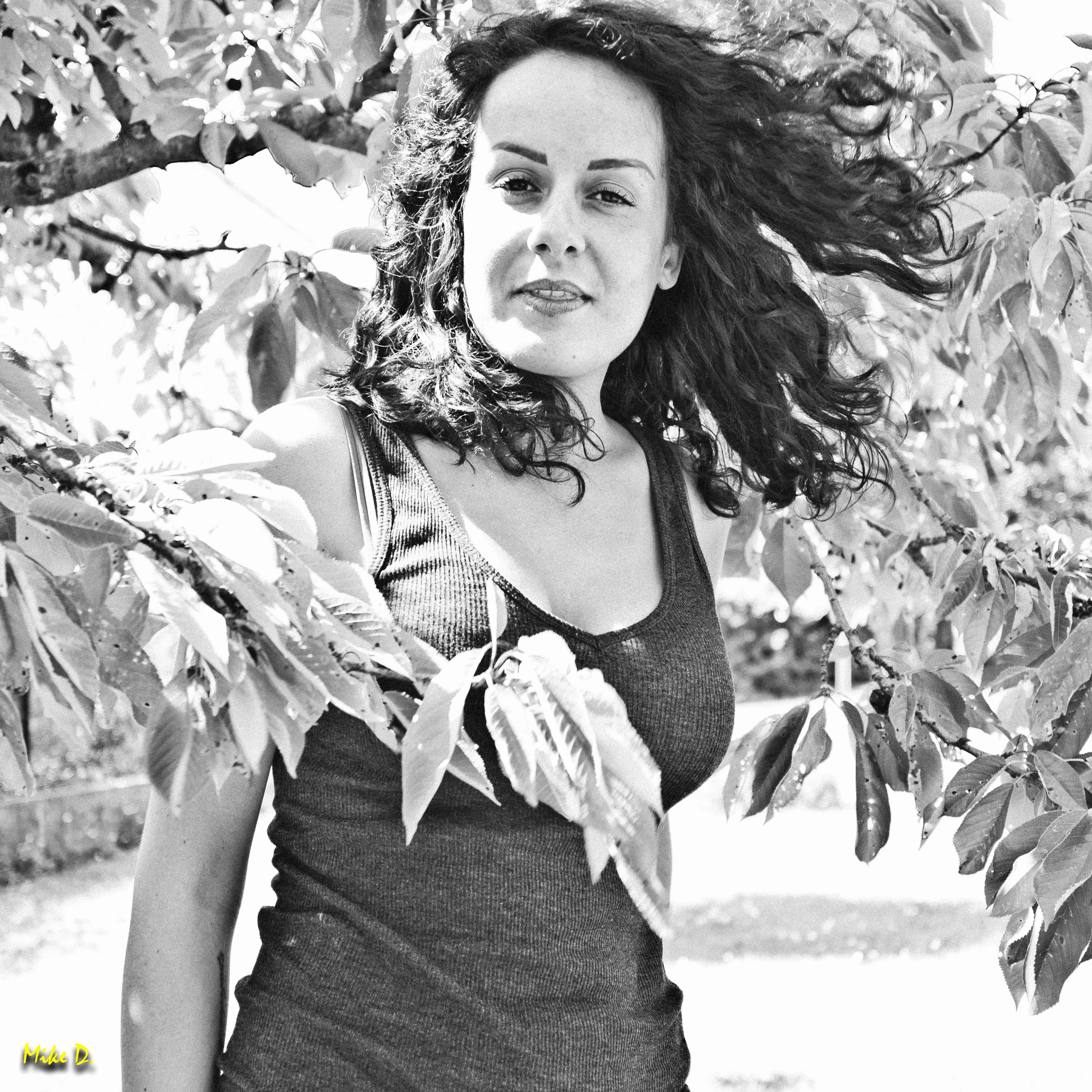 Canon EOS 7D + Canon EF 24mm F2.8 sample photo. Maeva dans le vent de l'ete photography