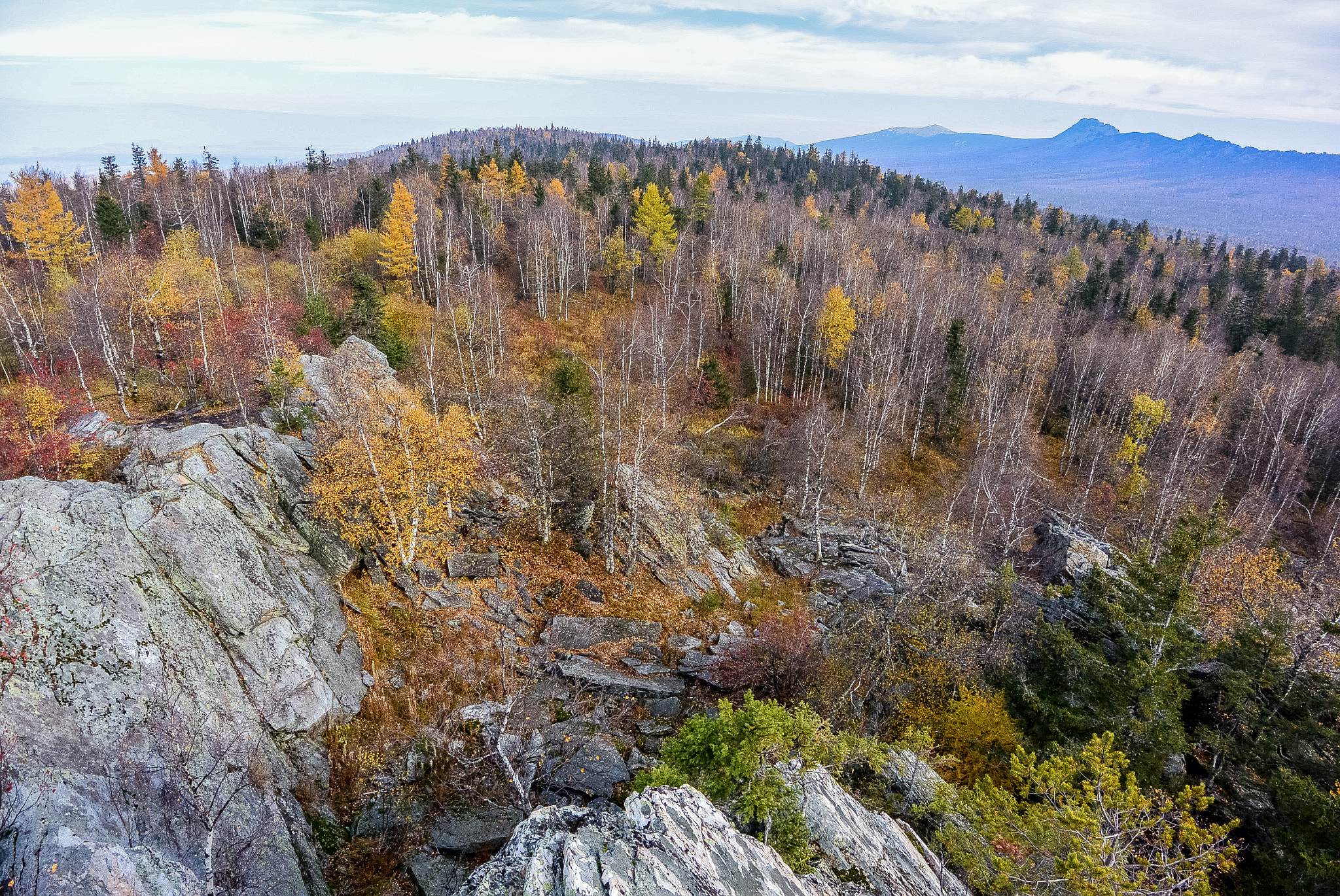Nikon 1 Nikkor VR 6.7-13mm F3.5-5.6 sample photo. Taganay national park, russia photography