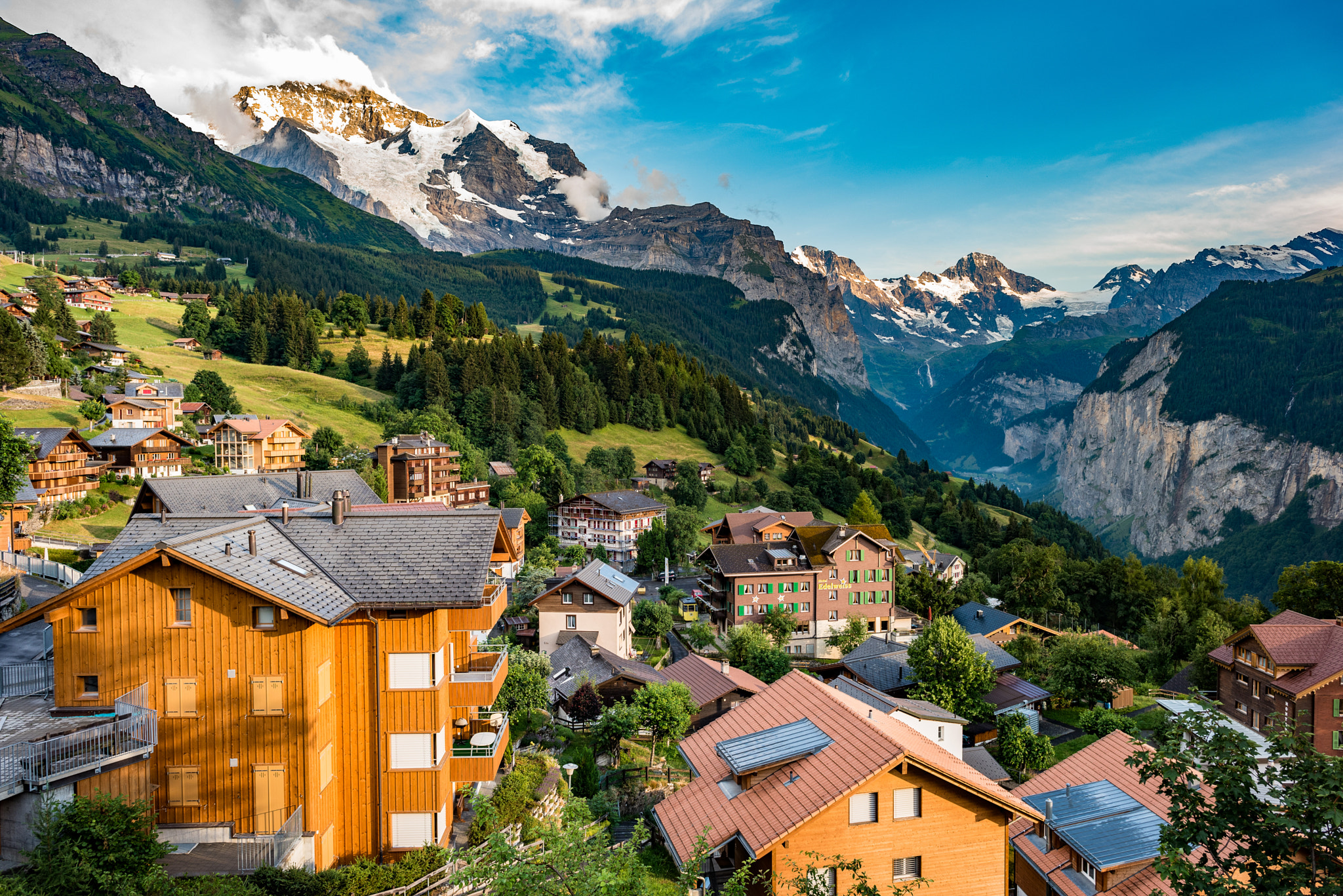 Nikon D750 + Nikon AF-S Nikkor 24mm F1.4G ED sample photo. Wengen countryside photography
