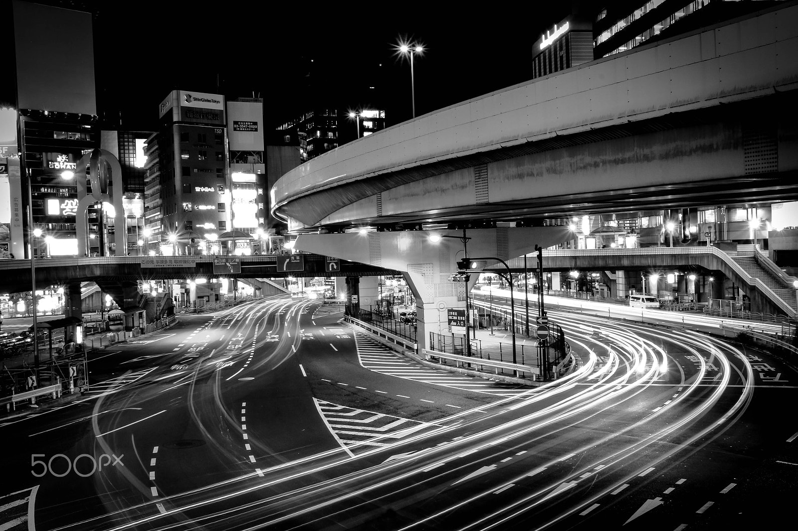 Canon EOS 600D (Rebel EOS T3i / EOS Kiss X5) sample photo. Tokyo streets photography