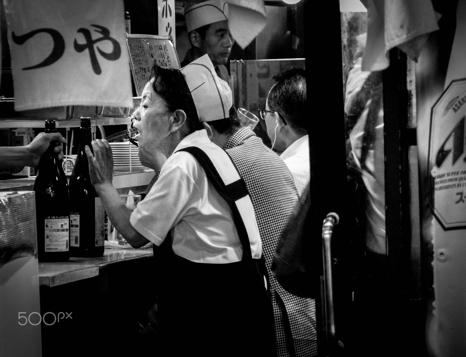 Canon EOS 600D (Rebel EOS T3i / EOS Kiss X5) sample photo. Tokyo streets photography
