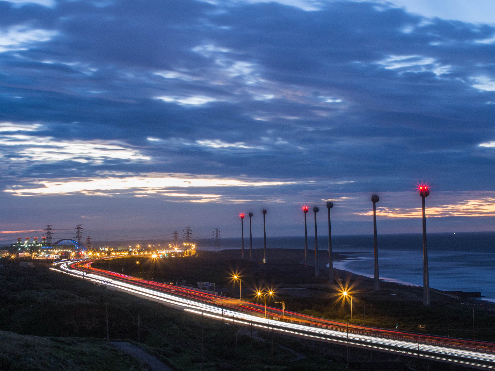 Canon EF 28-80mm f/3.5-5.6 sample photo. Magic hour photography
