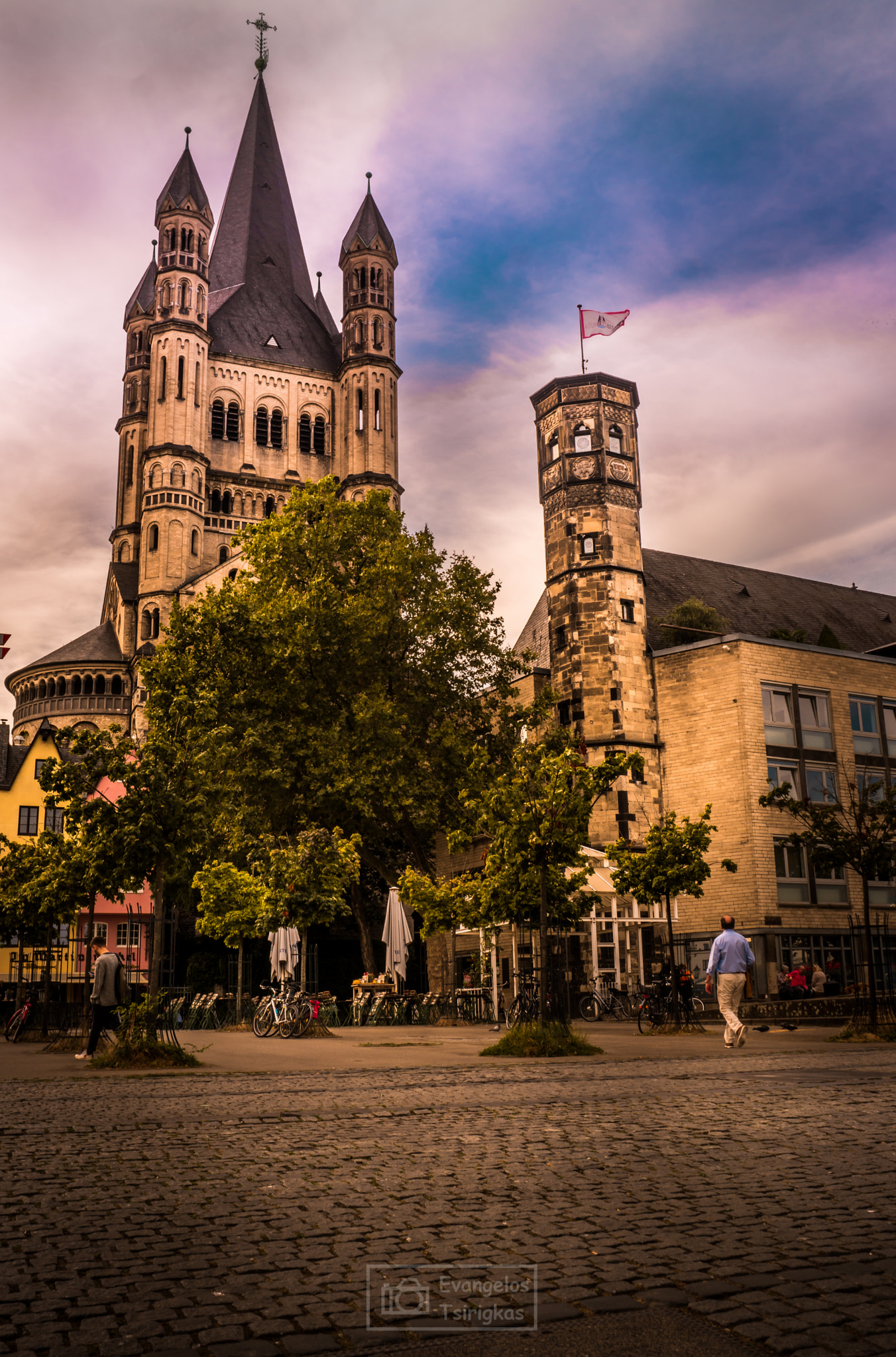 Samsung NX1 sample photo. Great saint martin church photography