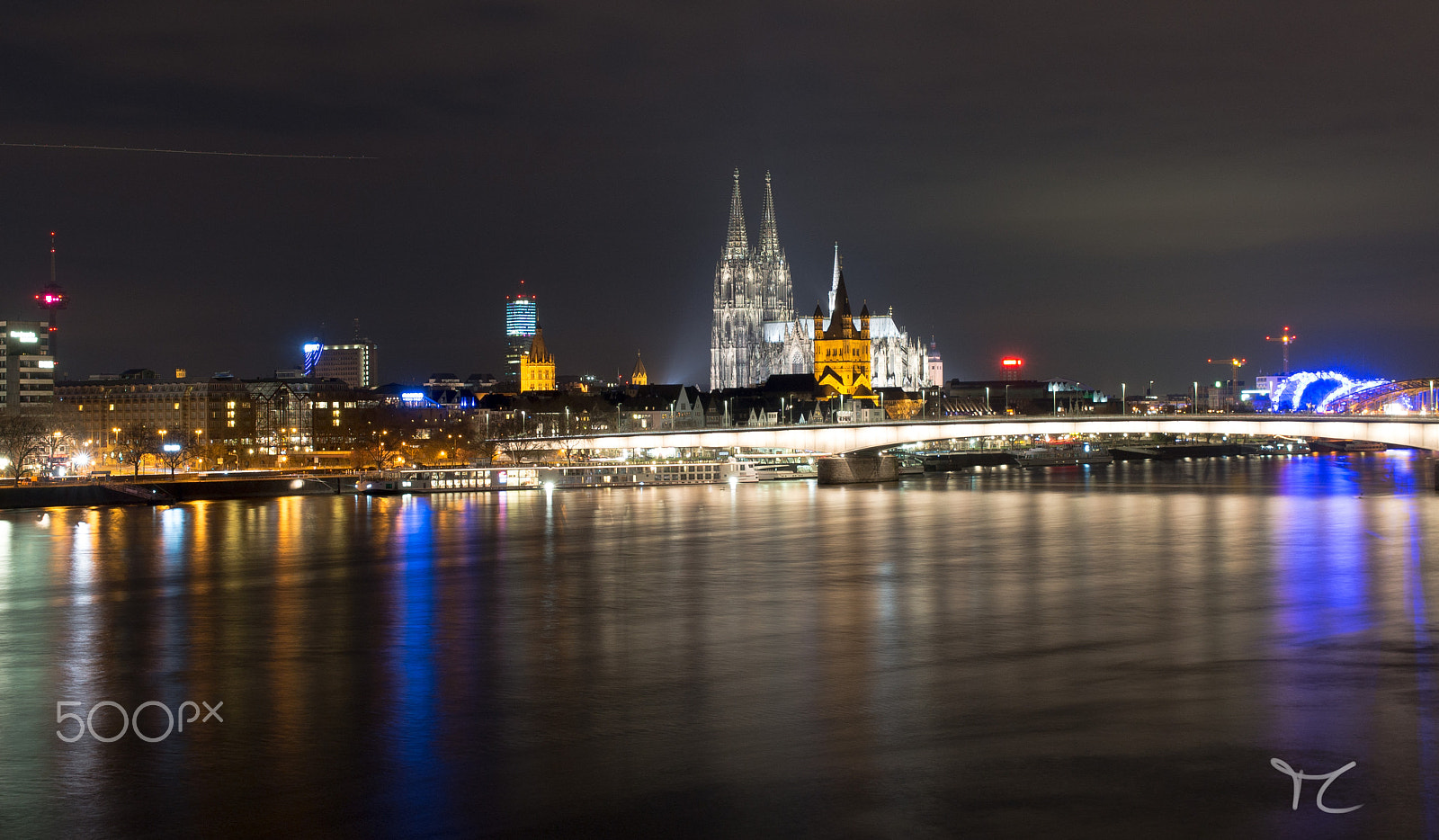 Sony a99 II sample photo. Spot on the cologne cathedral photography