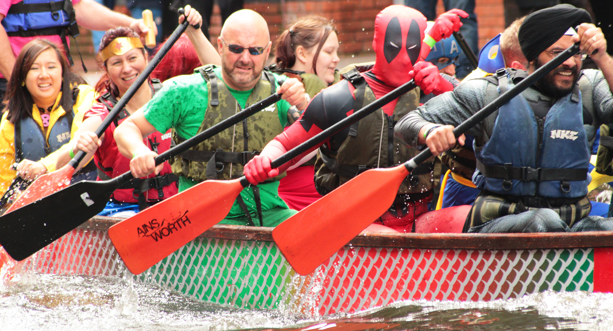 Sigma 70-300mm F4-5.6 APO DG Macro sample photo. Dragon boat racing photography