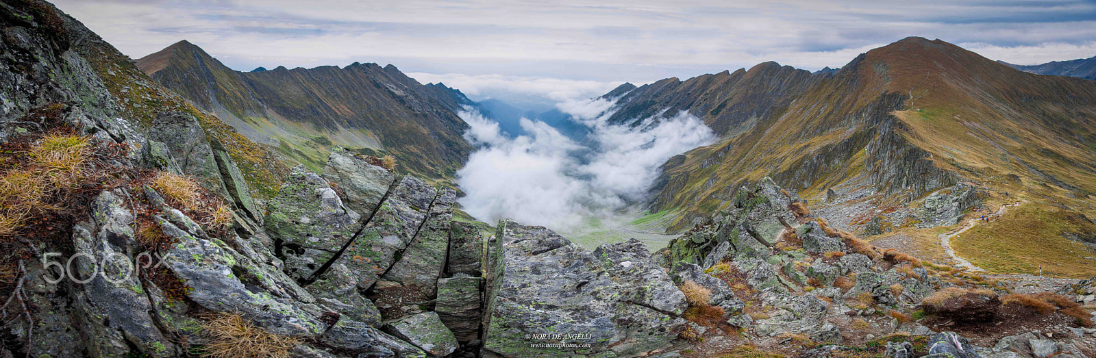Nikon AF Nikkor 24-85mm F2.8-4D IF sample photo. Moldoveanu peak - the roof of the carpathians photography