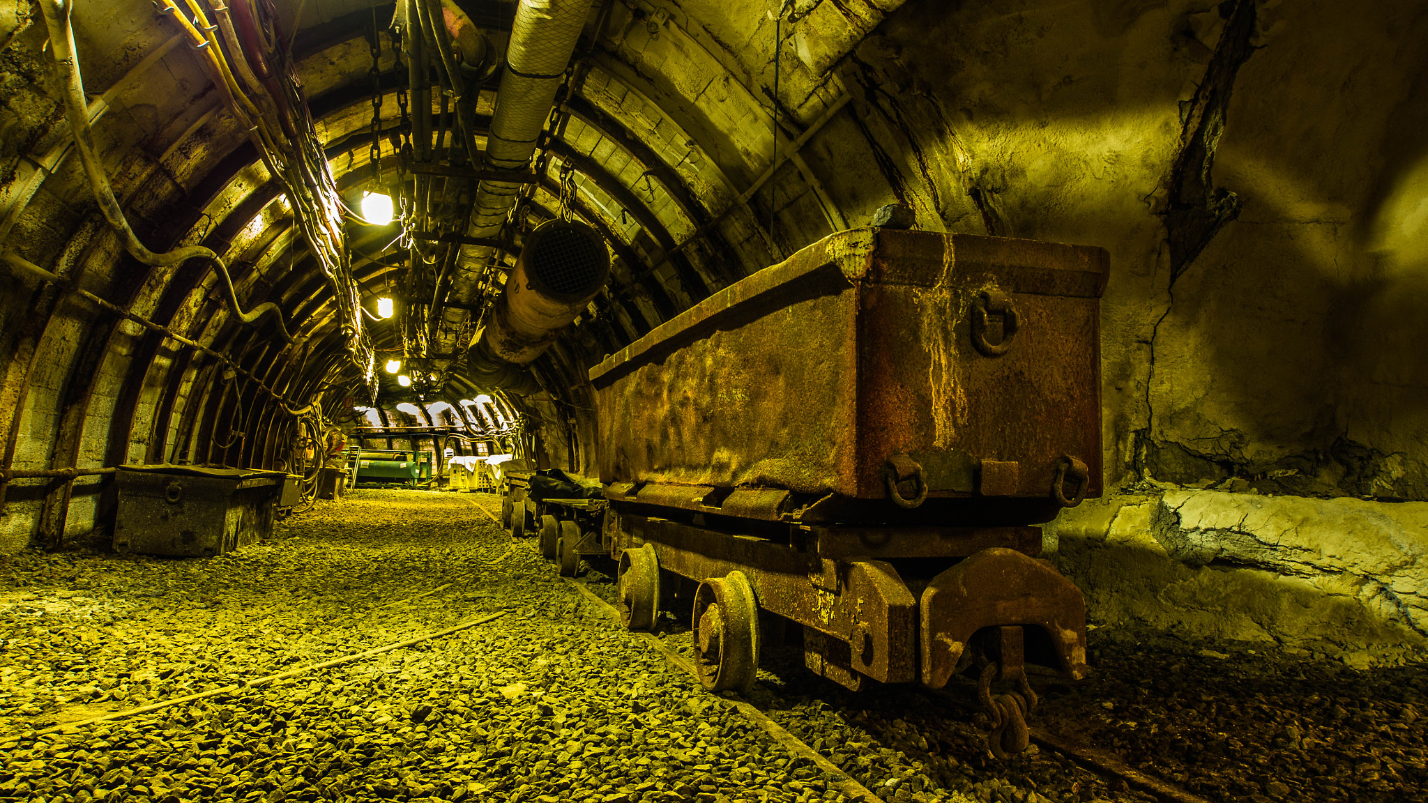 Panasonic Lumix DMC-G6 + OLYMPUS M.9-18mm F4.0-5.6 sample photo. Coaling mine photography