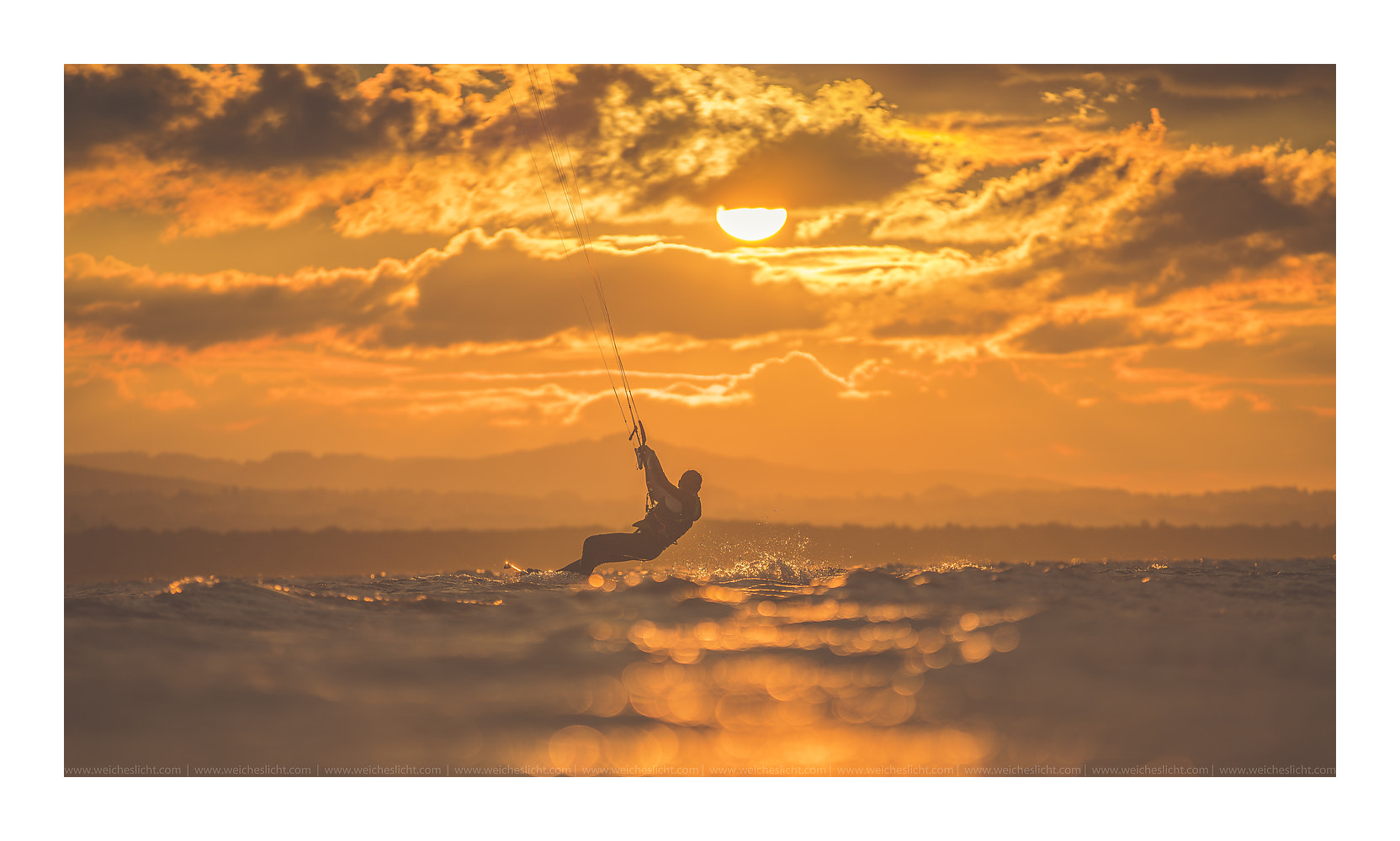Canon EF 70-200mm F2.8L IS II USM sample photo. Kite against the sunset ... photography