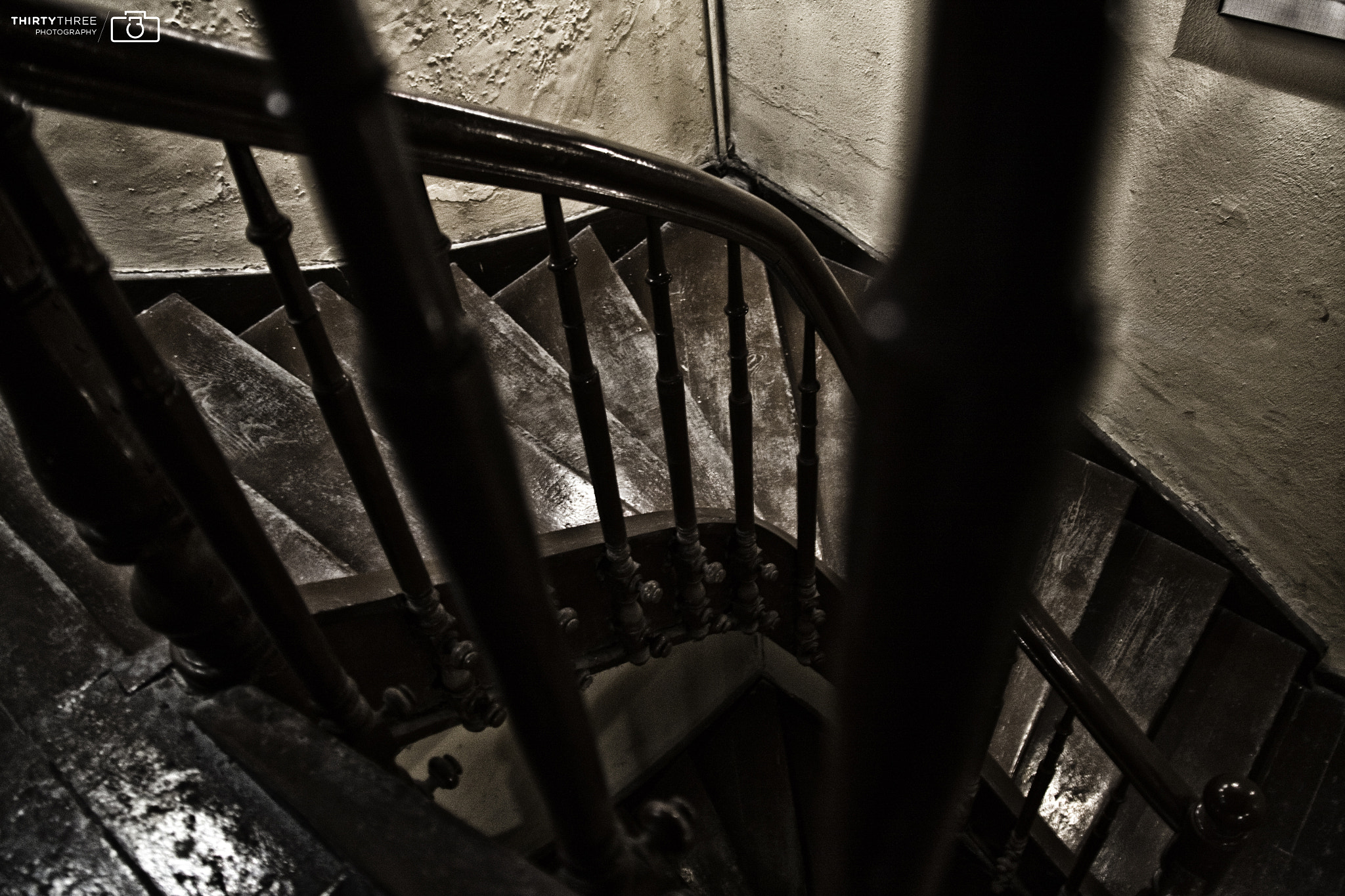 Sigma 17-70mm F2.8-4 DC Macro OS HSM sample photo. Staircase photography