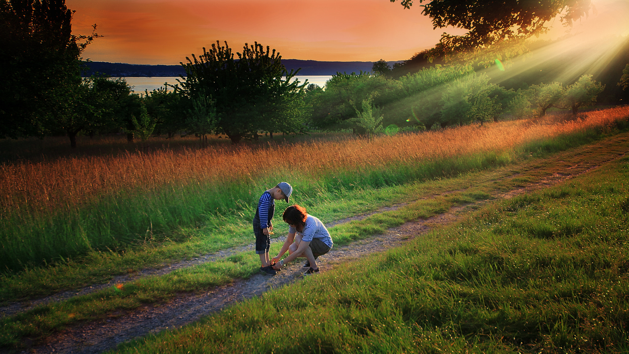 Canon EOS 60D + Sigma 12-24mm F4.5-5.6 II DG HSM sample photo. Mother and son photography