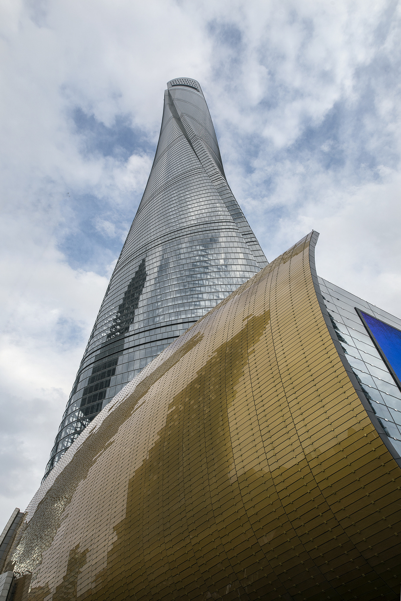 Nikon D810 sample photo. The shanghai tower photography