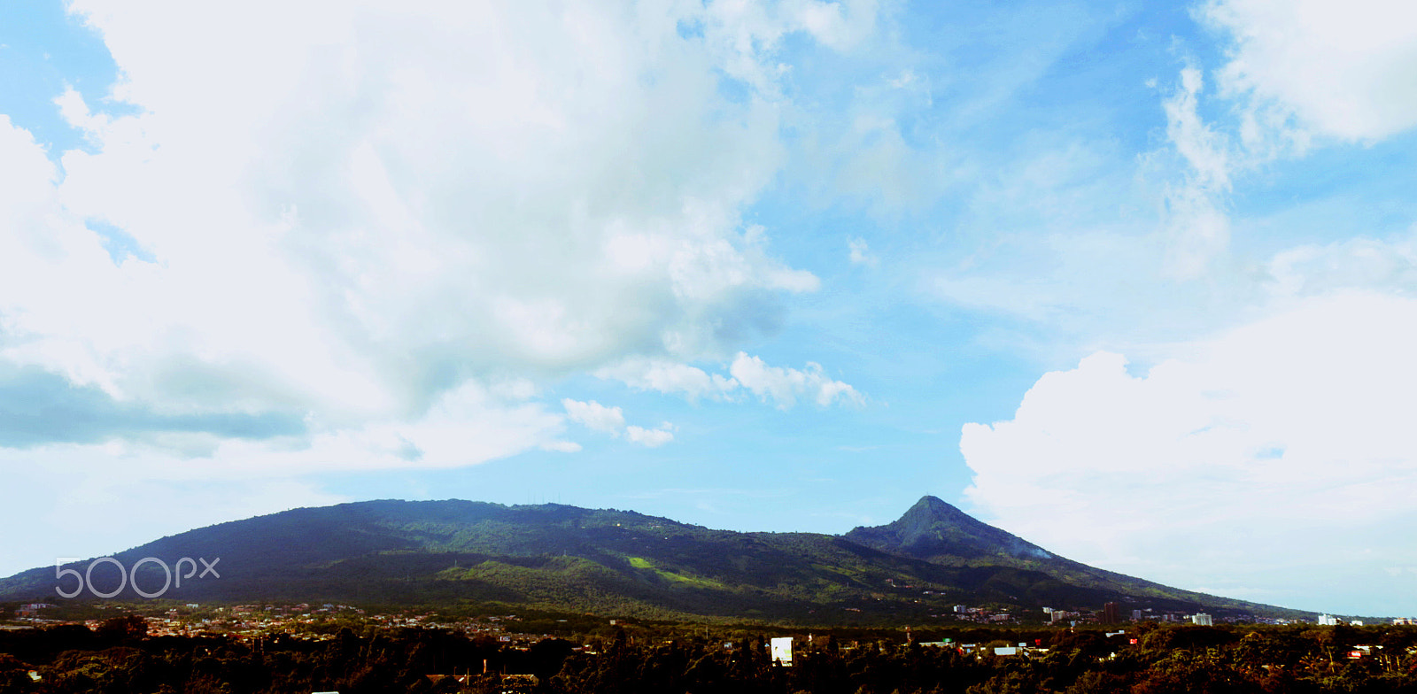 Canon EOS 700D (EOS Rebel T5i / EOS Kiss X7i) sample photo. San salvador, el salvador photography