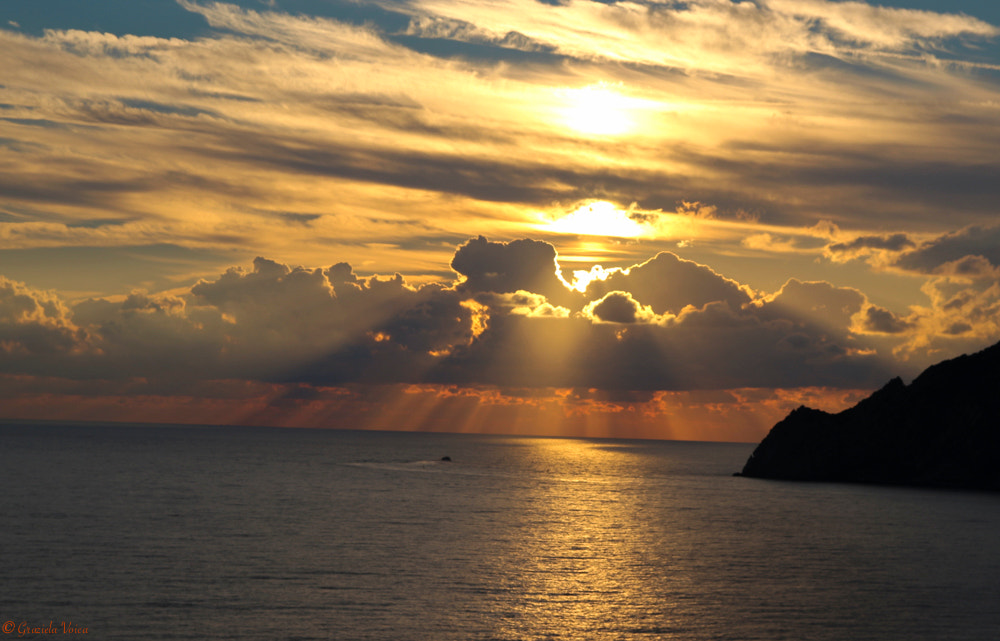 Canon EF-S 17-55mm F2.8 IS USM sample photo. Sunset photography