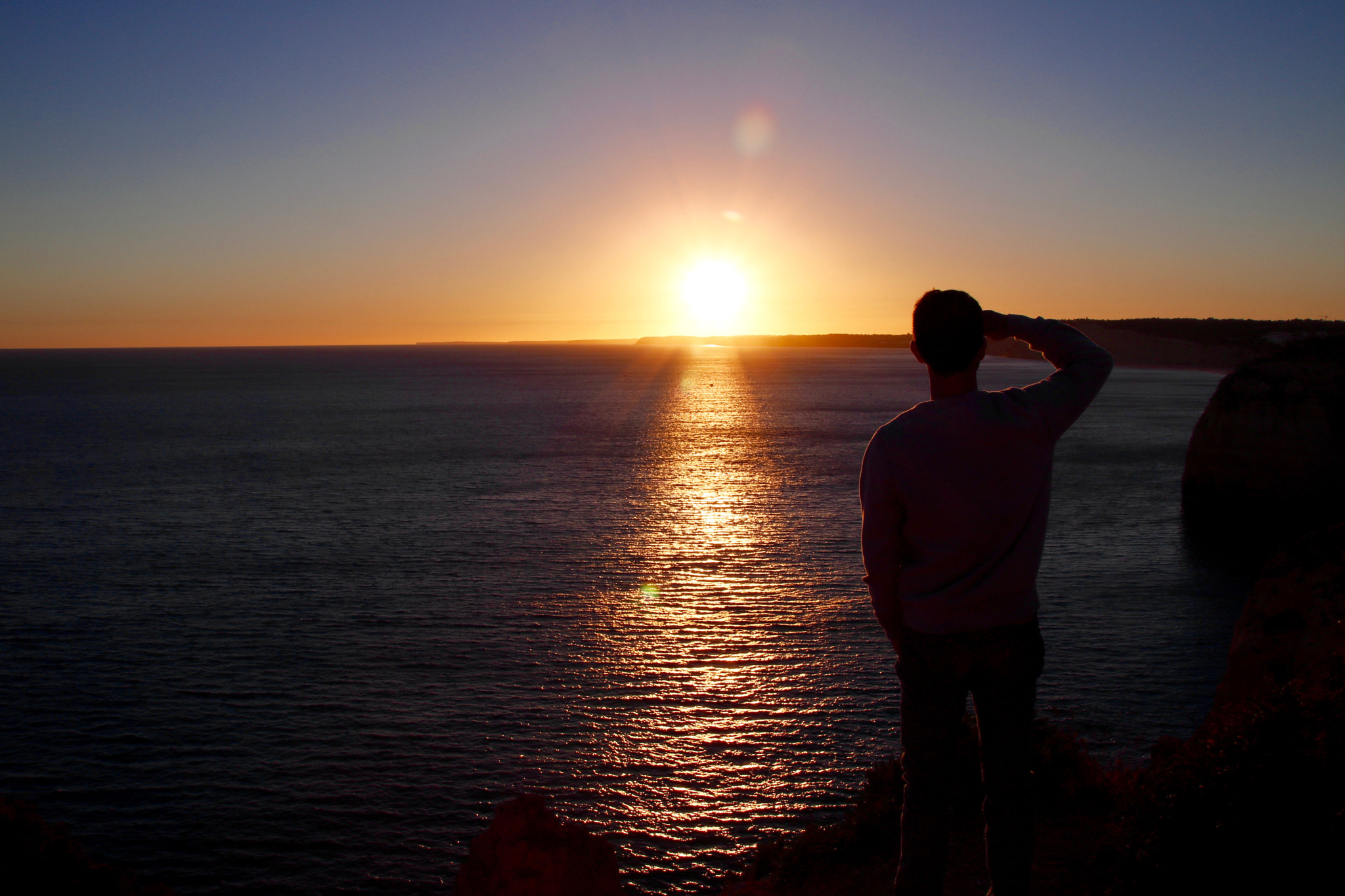 Sigma 18-250mm F3.5-6.3 DC OS HSM sample photo. Man watching the sea photography
